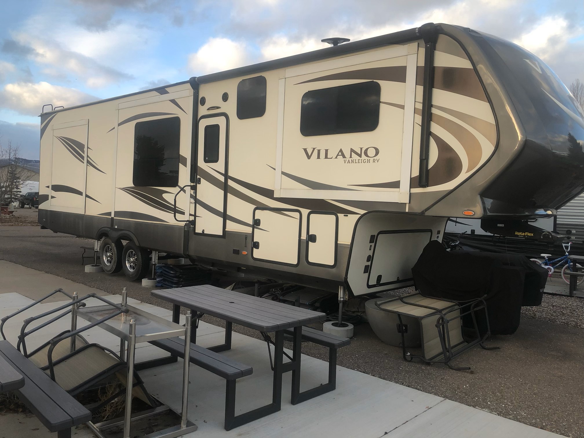 9 Regatta Road Spc 22