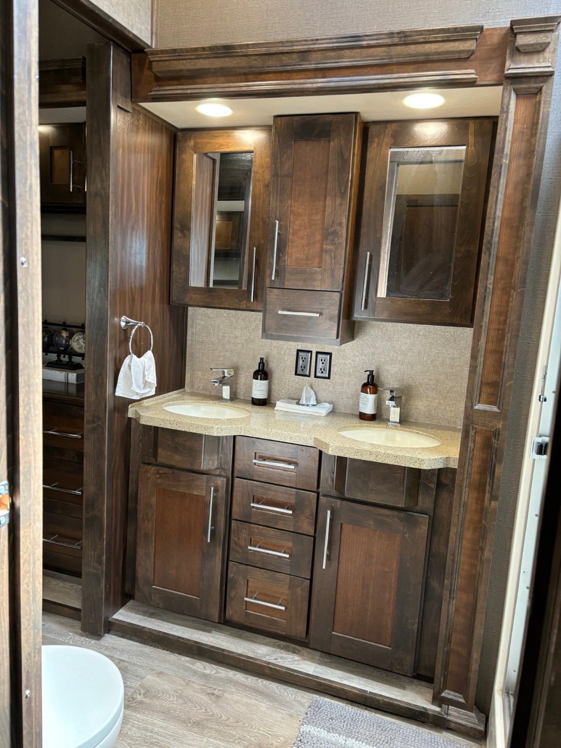 9 Regatta Road Spc 22 Property Photo 7