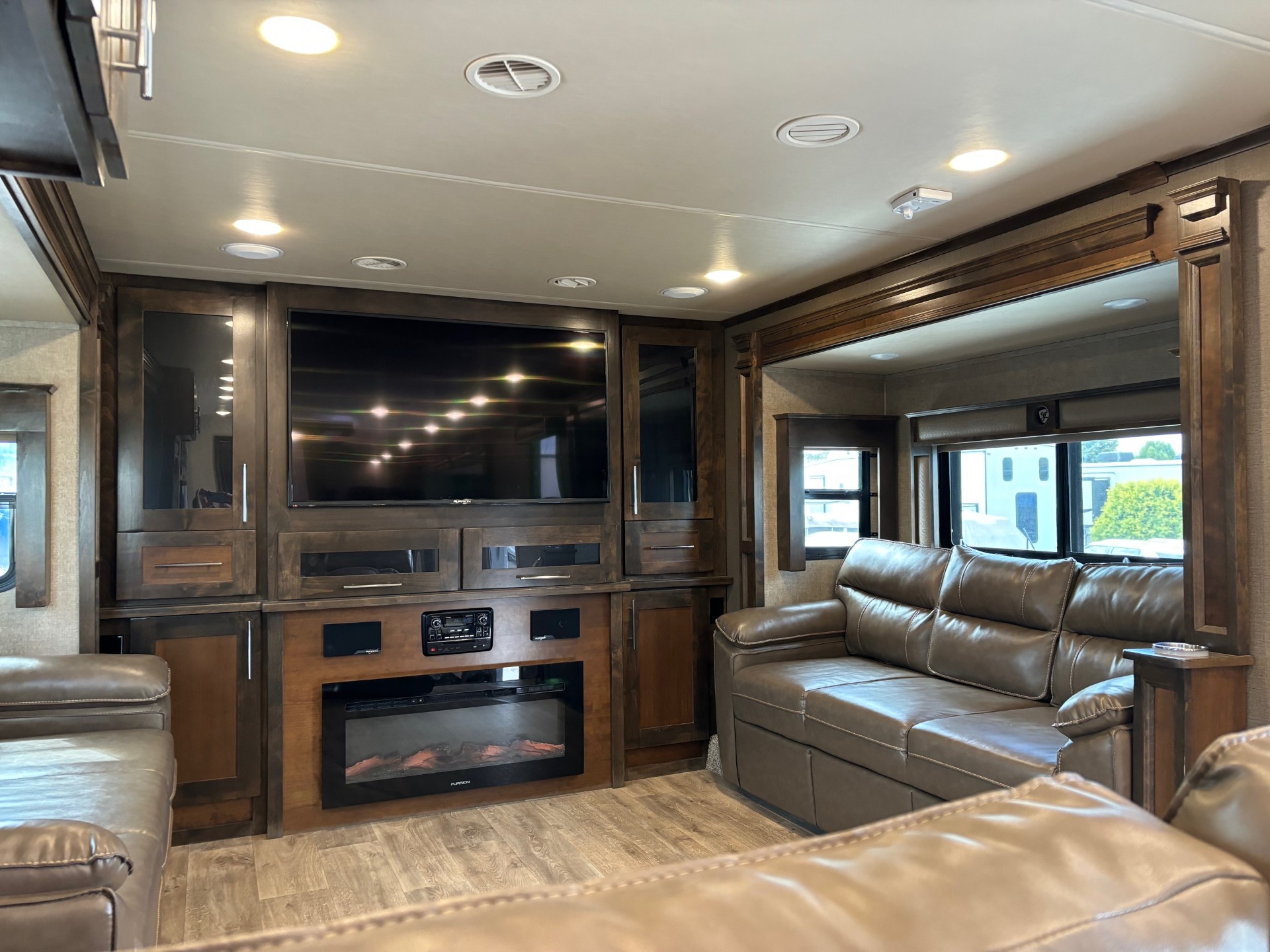 9 Regatta Road Spc 22 Property Photo 17