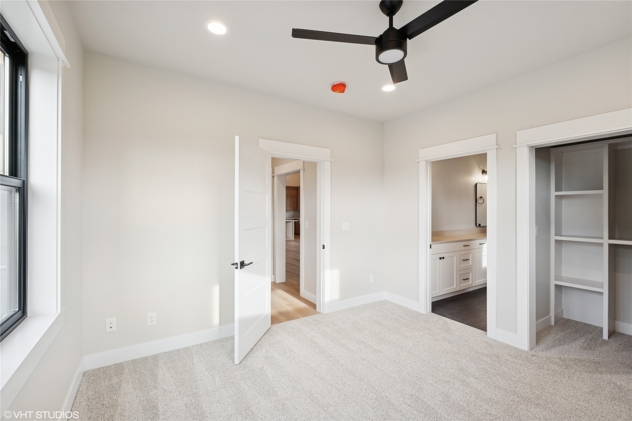 168 Wood Ridge Drive Property Photo 17