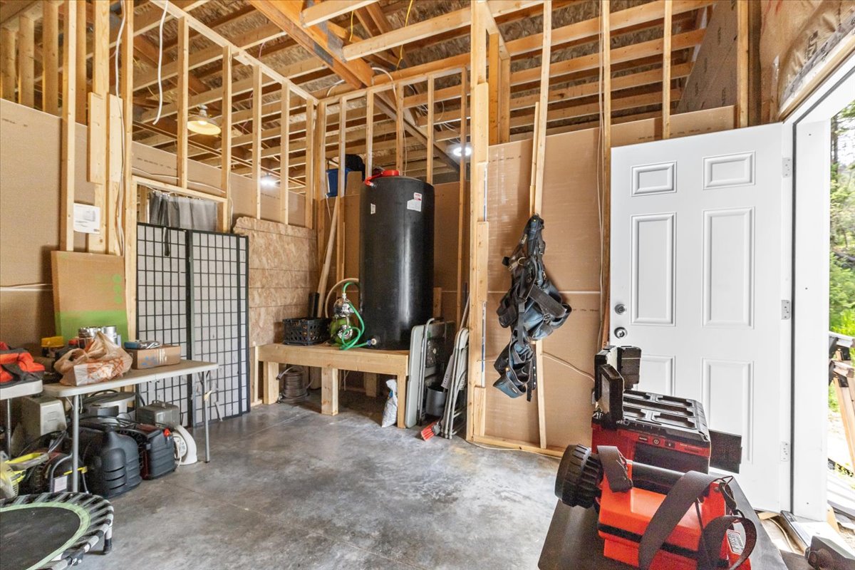 3056 Tobacco Road Property Photo 14