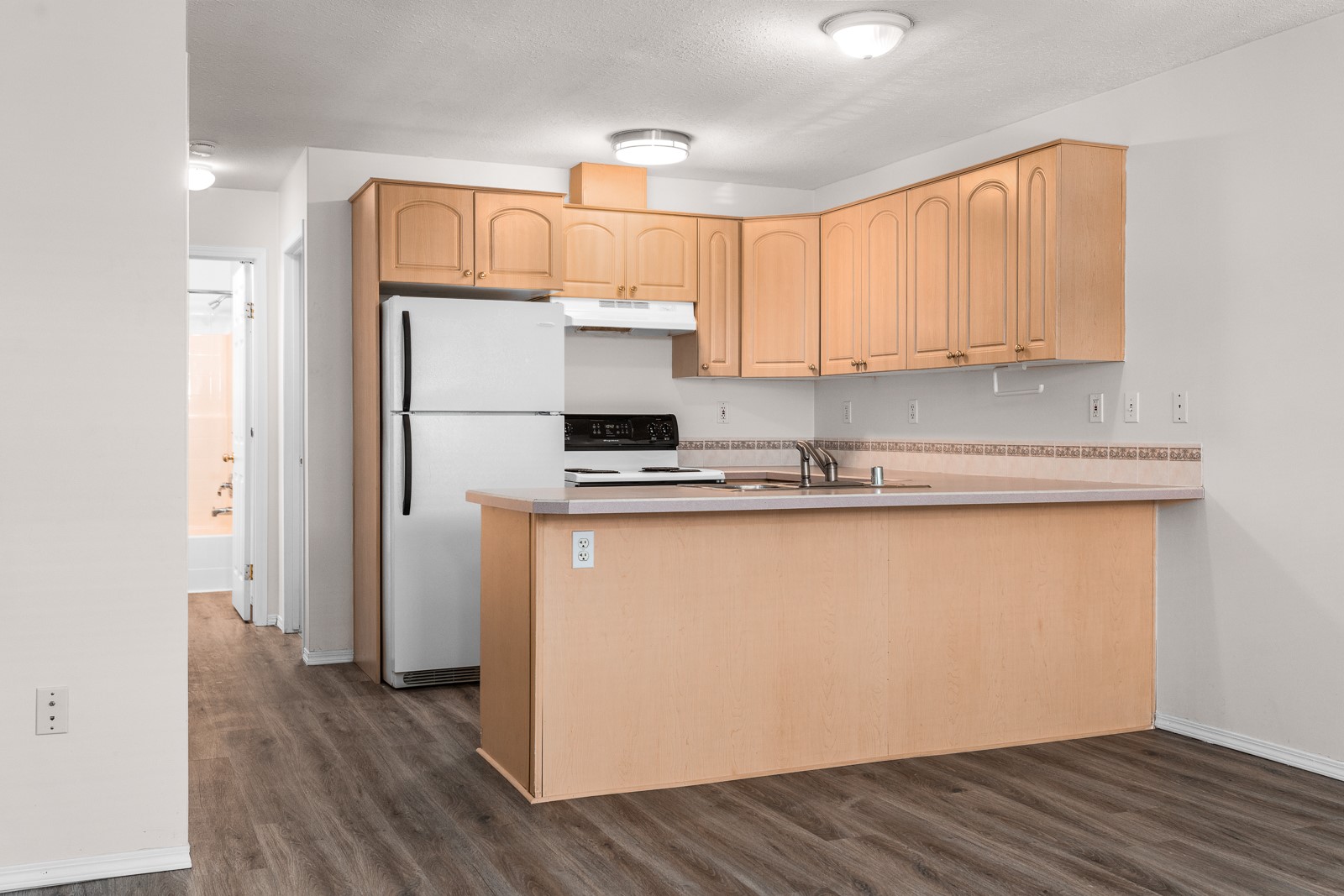 121 Iowa Avenue 1b, 1d, 1j, 1l Property Photo 9
