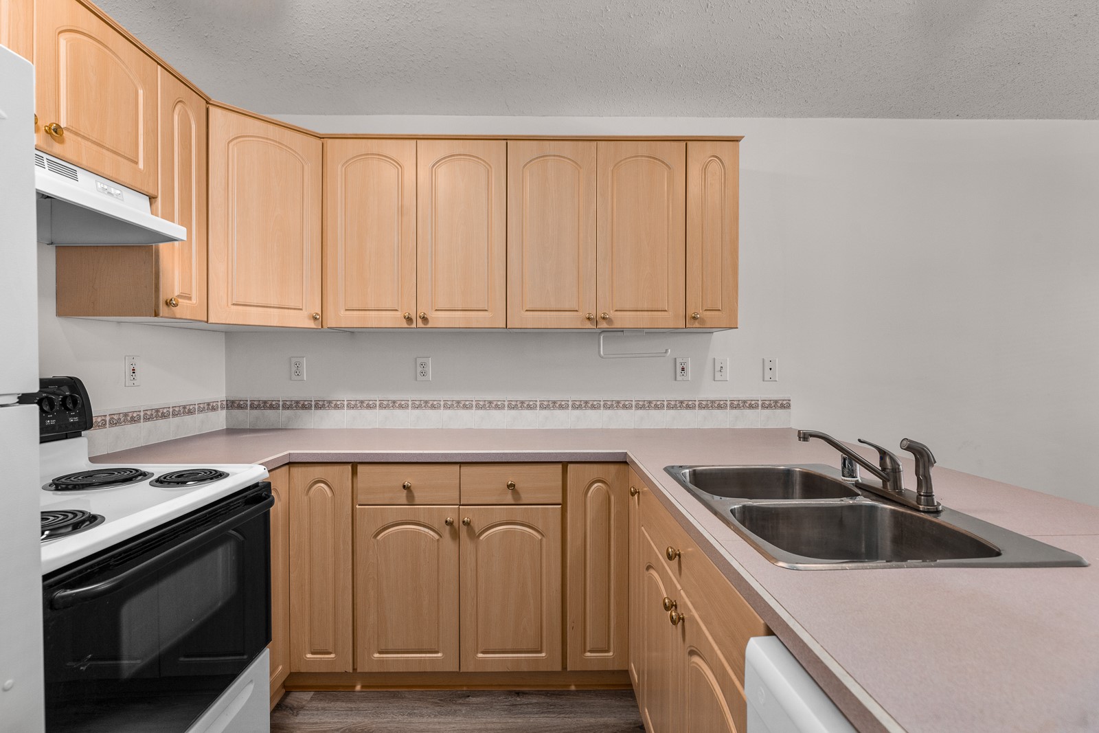 121 Iowa Avenue 1b, 1d, 1j, 1l Property Photo 12