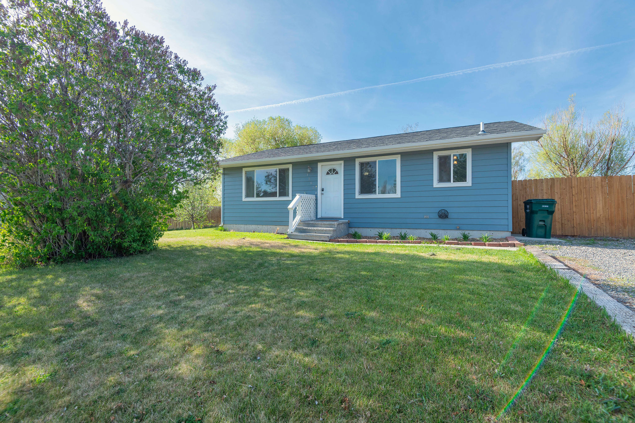 1585 Boston Road Property Photo 1