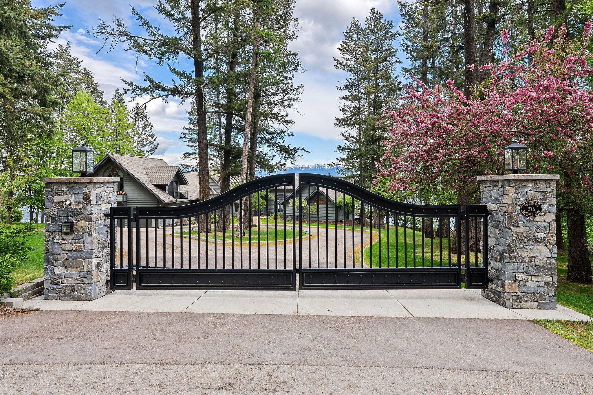 275 Tamarack Terrace Property Photo 11
