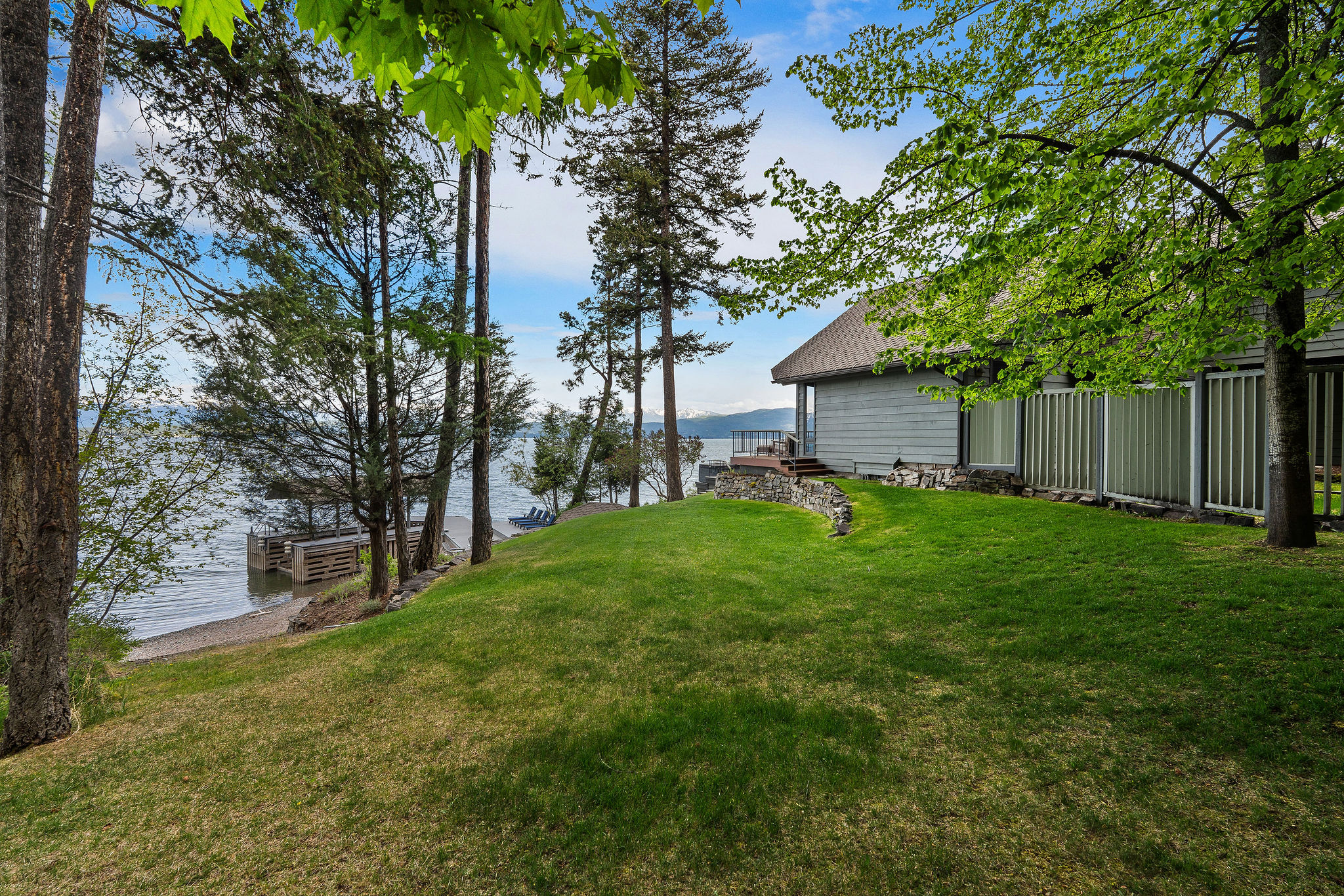 275 Tamarack Terrace Property Photo 15