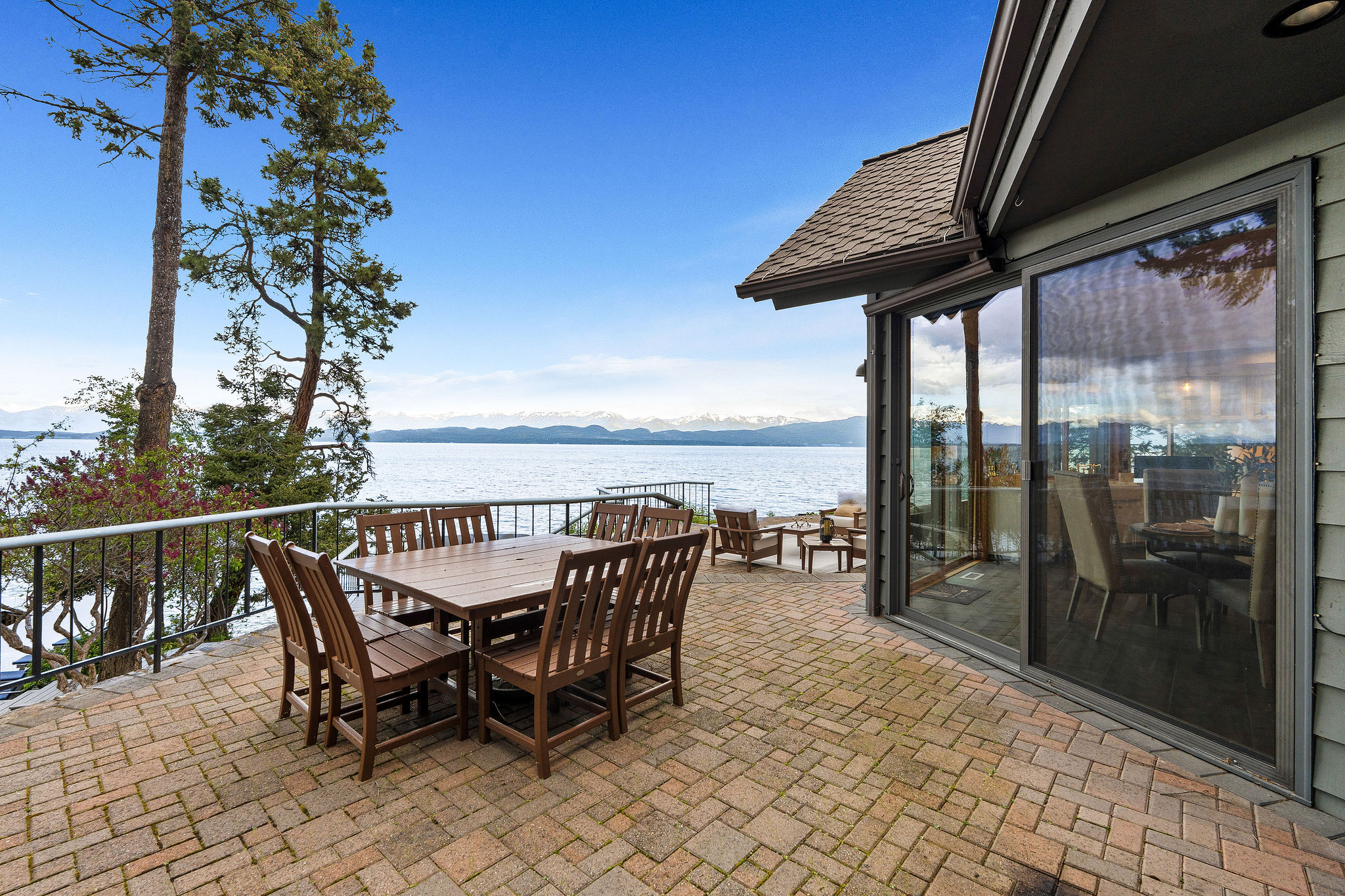275 Tamarack Terrace Property Photo 32