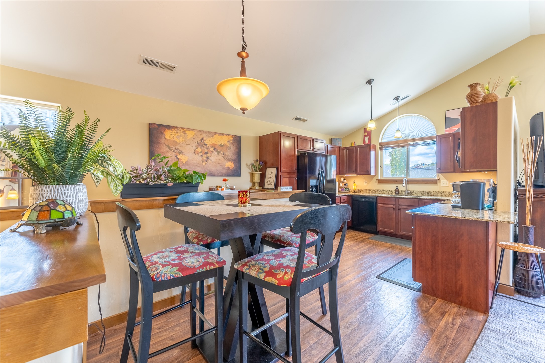 2665 Mikota Place Property Photo 1