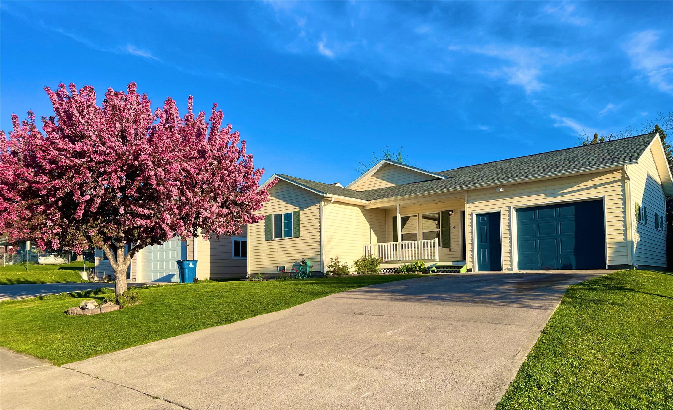 4 Weber Avenue Property Photo 1