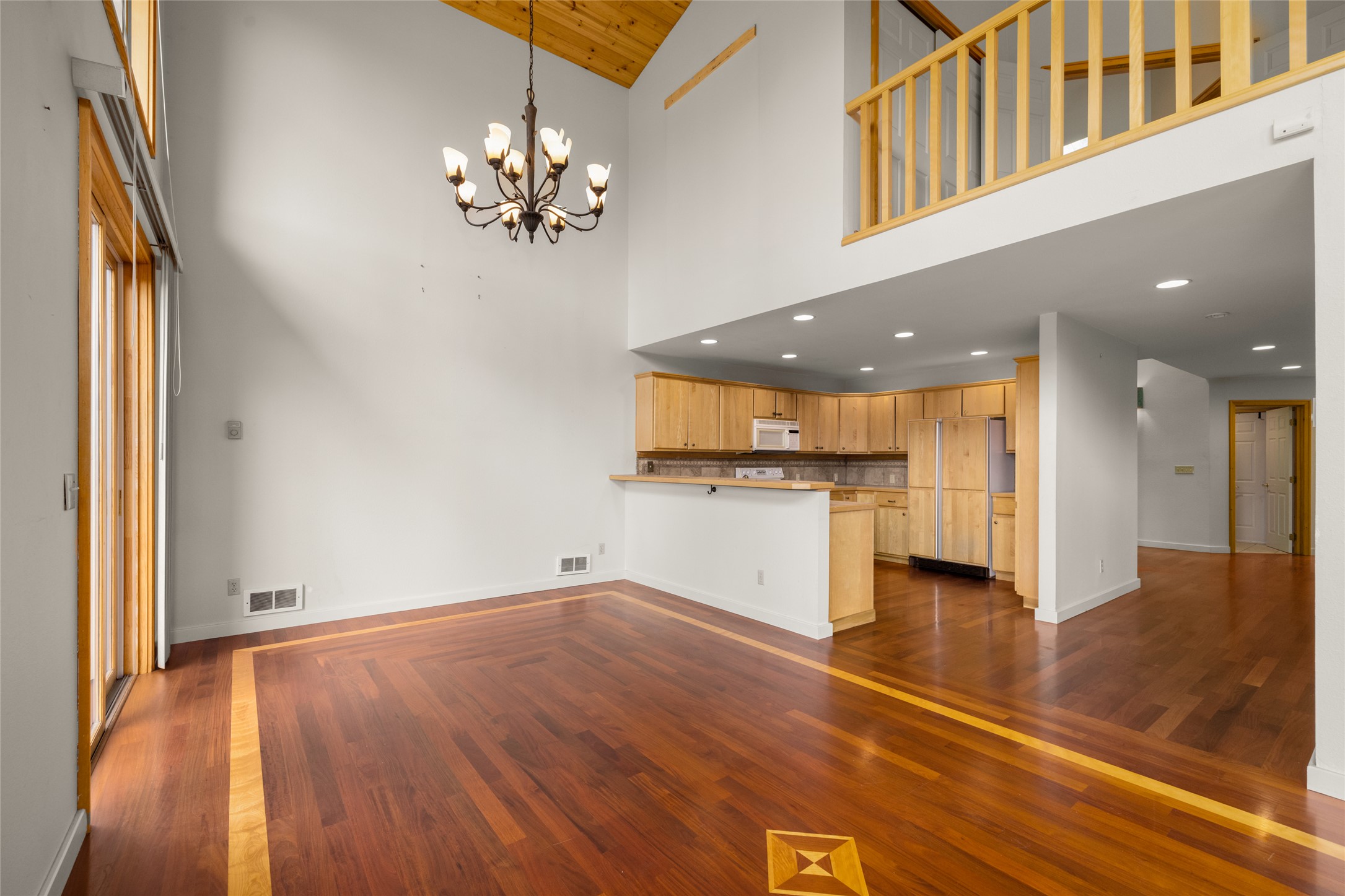 259 Eagle Bend Drive Property Photo 13