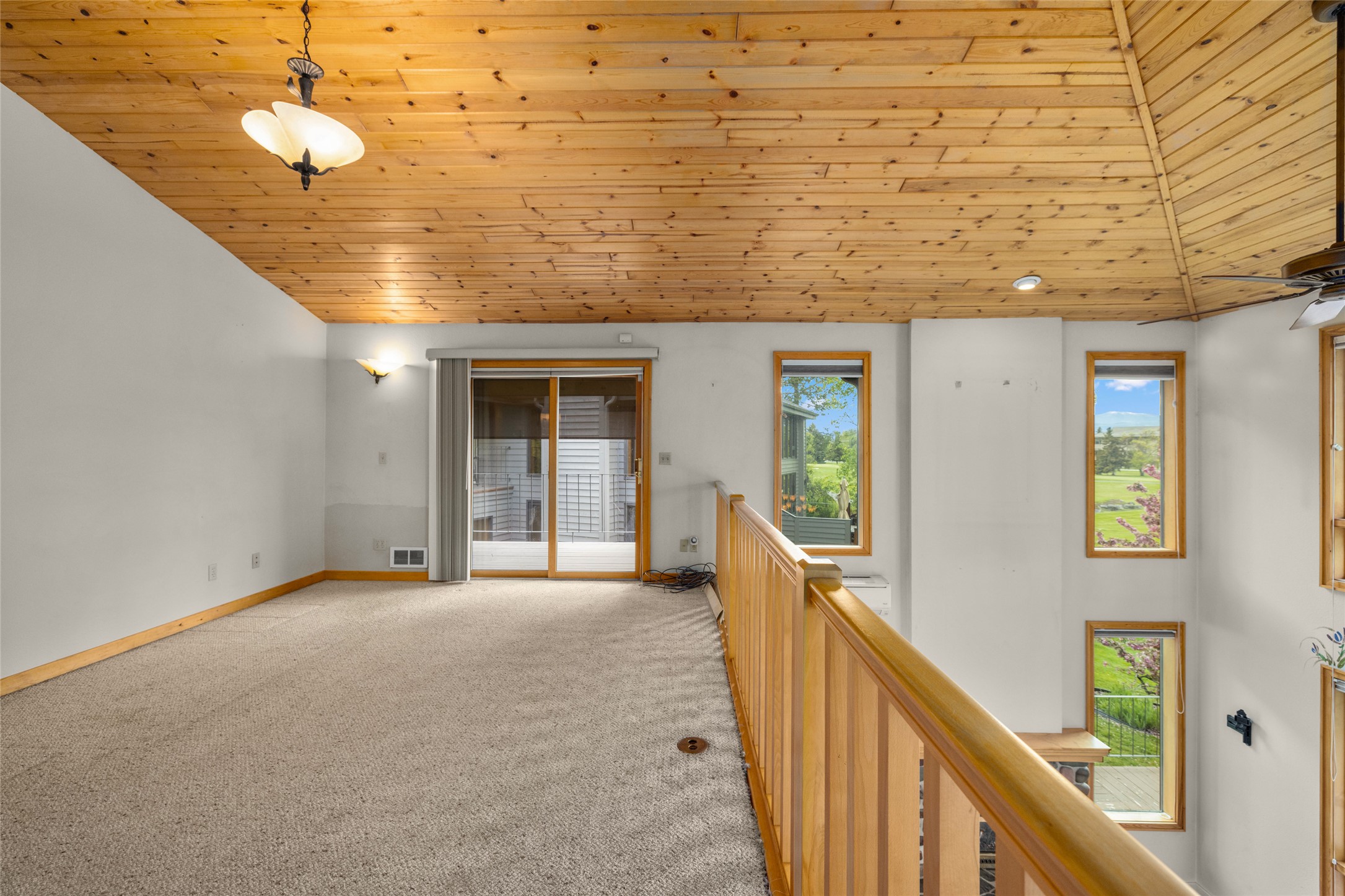 259 Eagle Bend Drive Property Photo 18