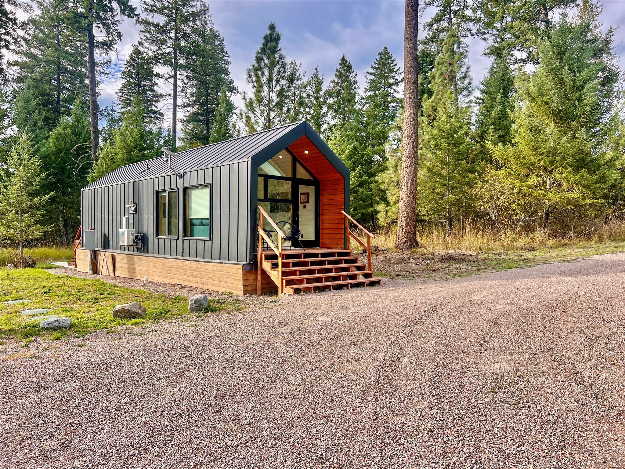 31625 Mount Harding Lane Property Photo 1