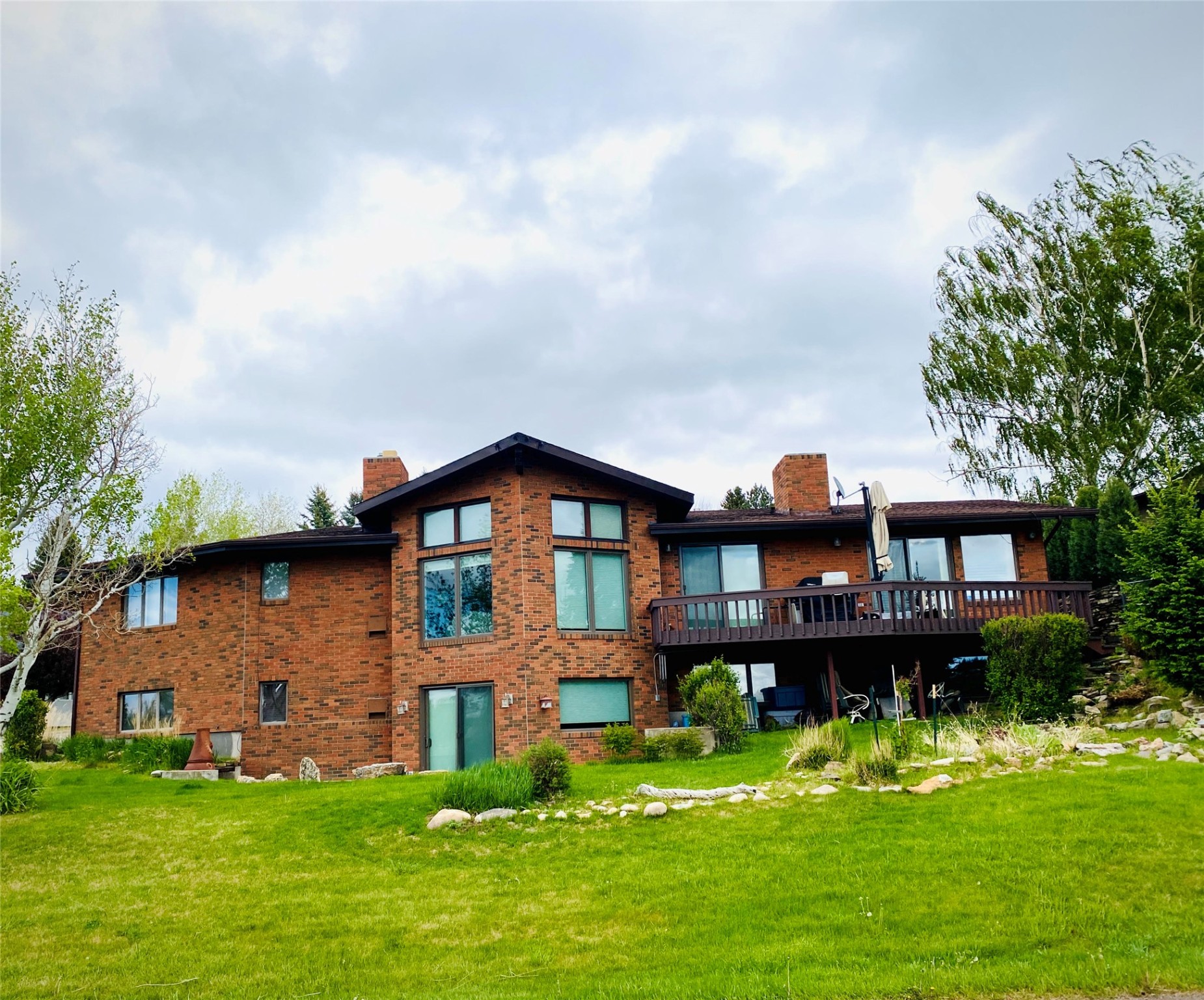1 Volk Terrace Property Photo 1