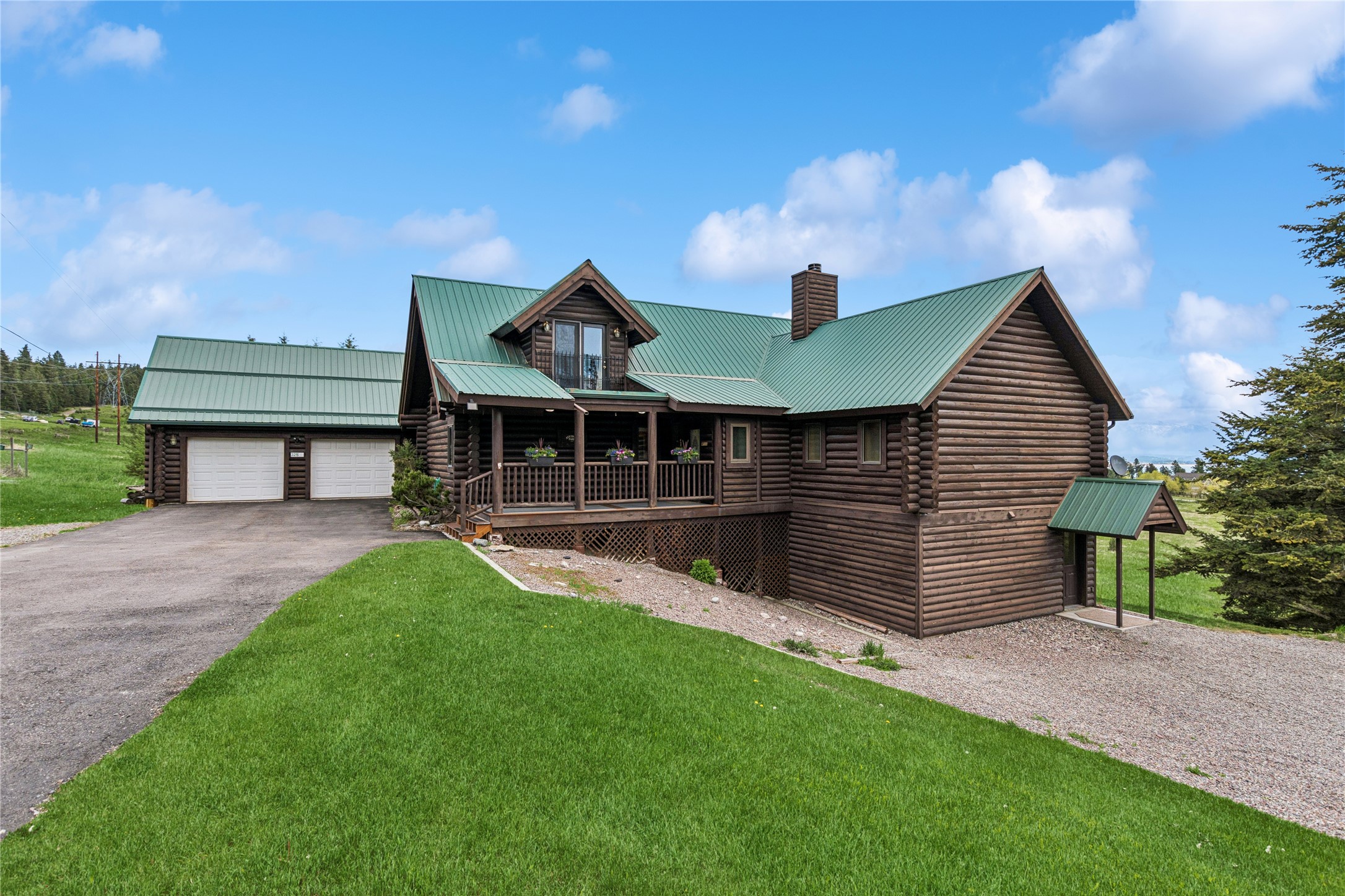 325 Spring Creek Road Property Photo 1