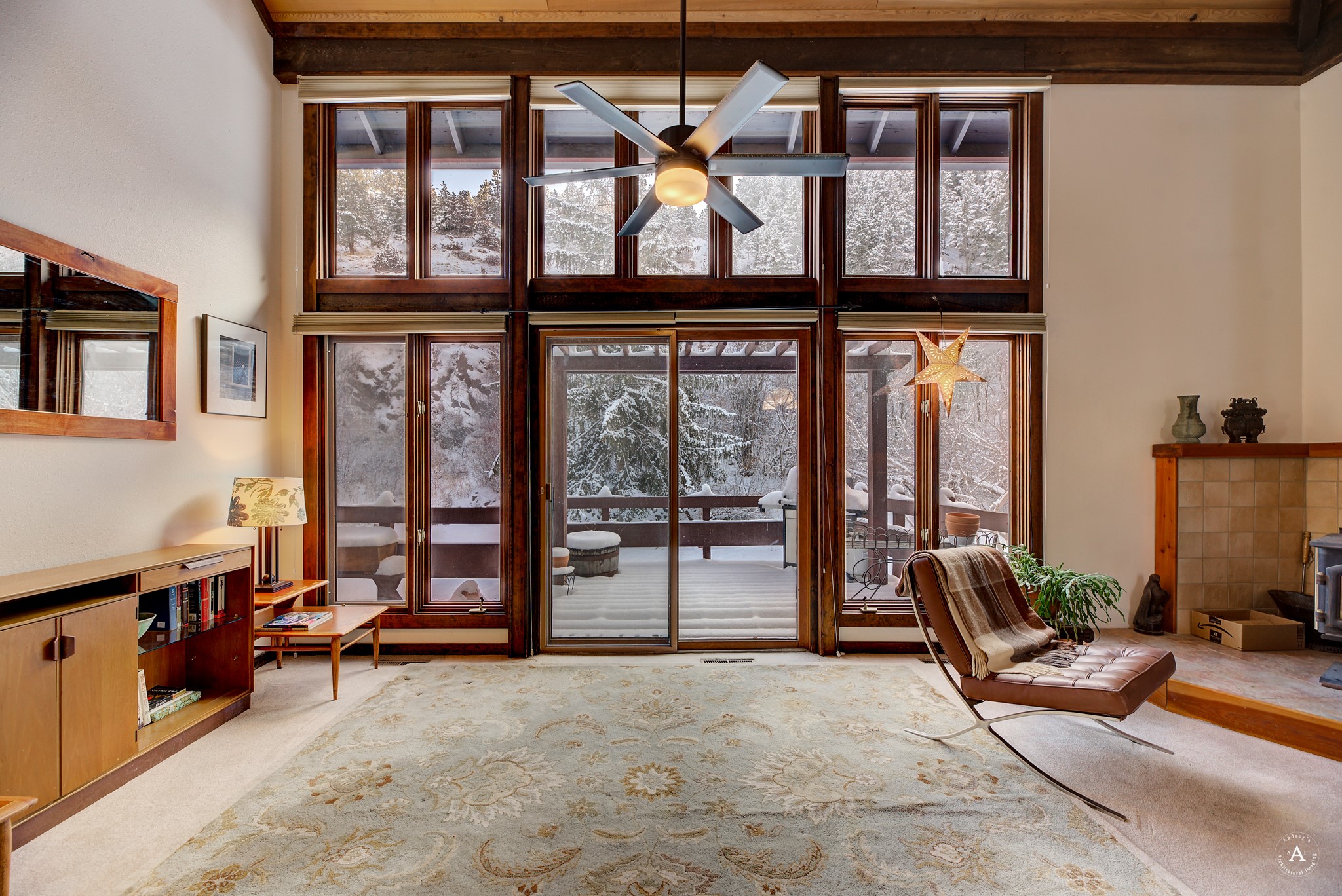 481 S Park Avenue Property Photo