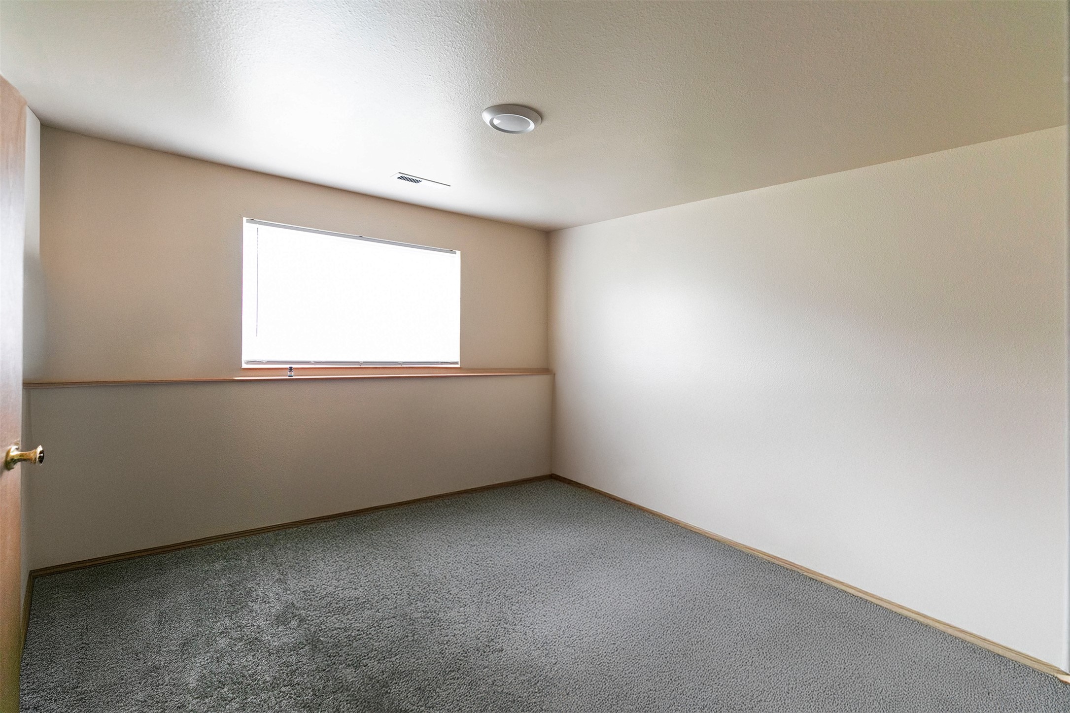 16830 Stenerson Lane Property Photo 9