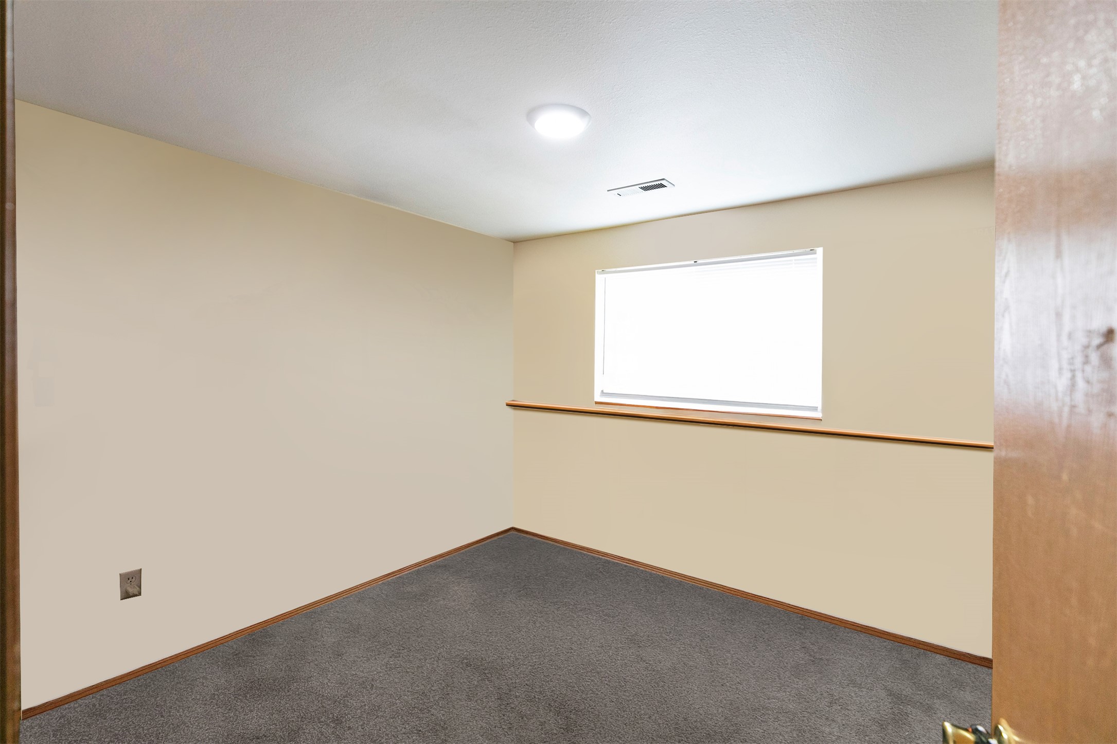 16830 Stenerson Lane Property Photo 11
