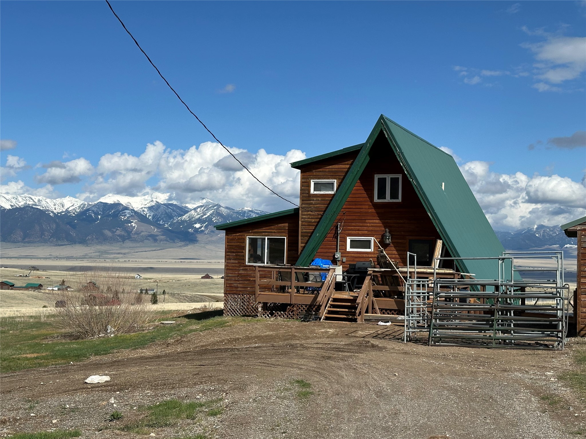 14 Sidehill Trail Property Photo 1