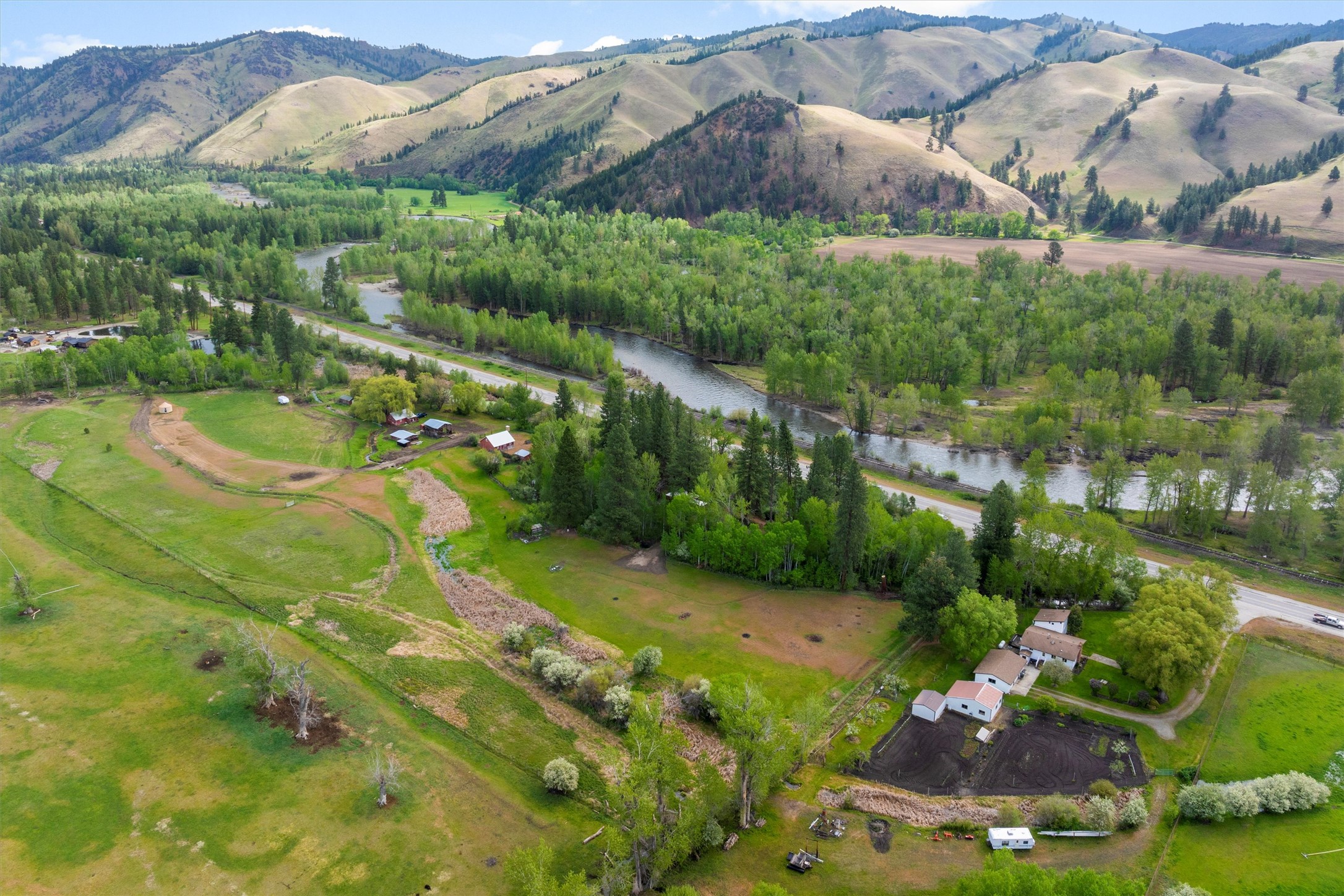 3063 Us Highway 93 Property Photo 17