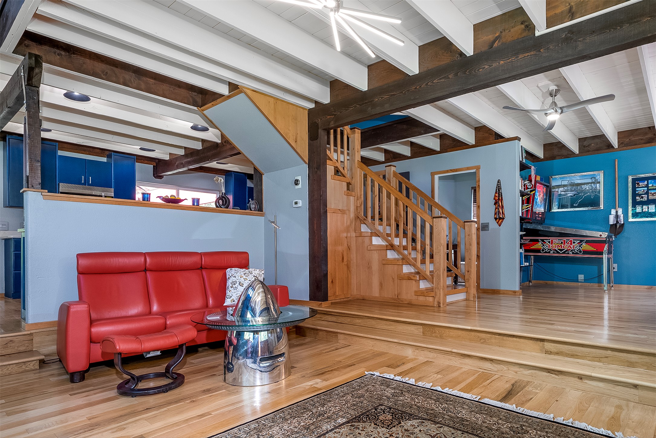 2075 Lion Mountain Loop Road Property Photo 11