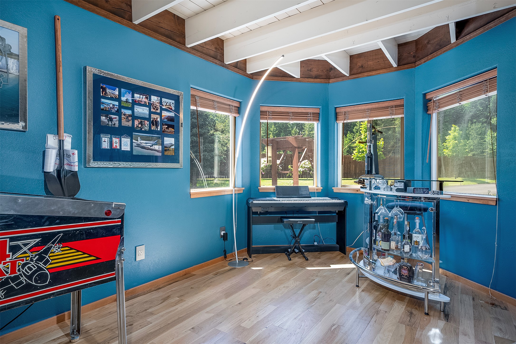 2075 Lion Mountain Loop Road Property Photo 20