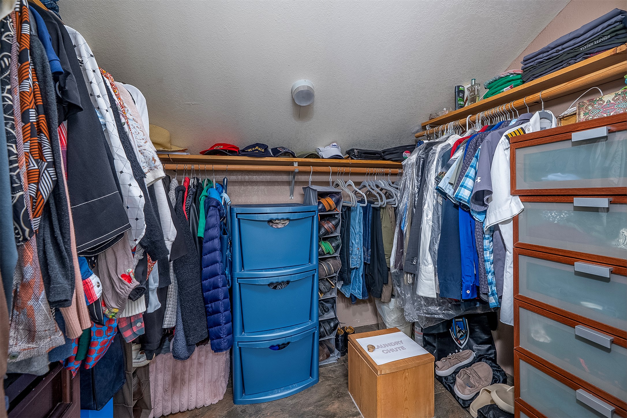 2075 Lion Mountain Loop Road Property Photo 32