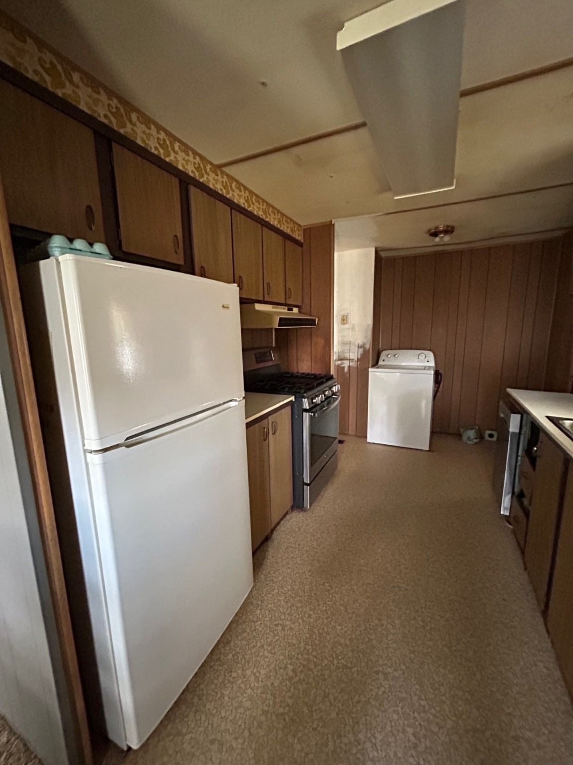 18 W Quincy Avenue Property Photo 7