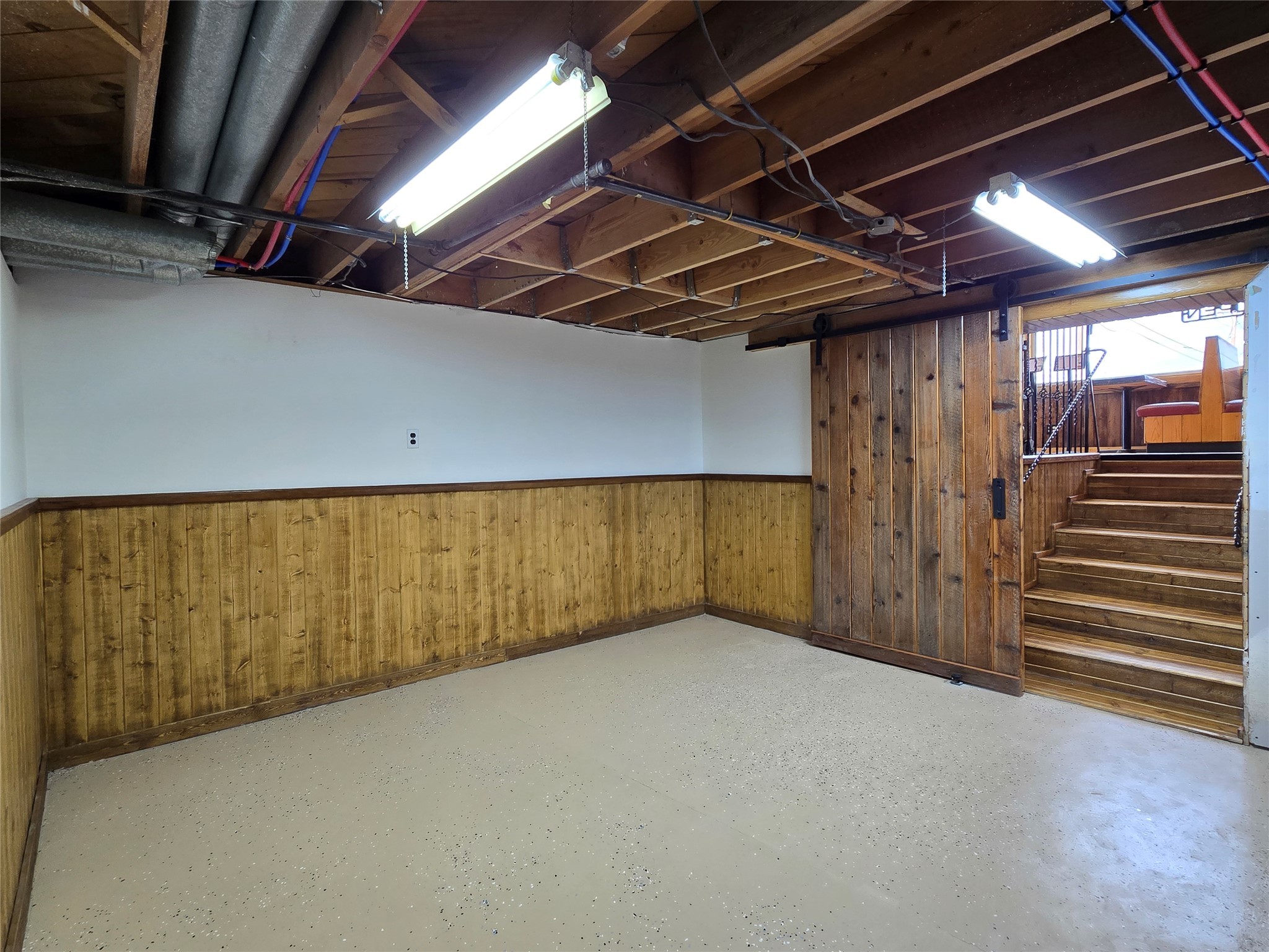 1900 Russell Street C Property Photo 22
