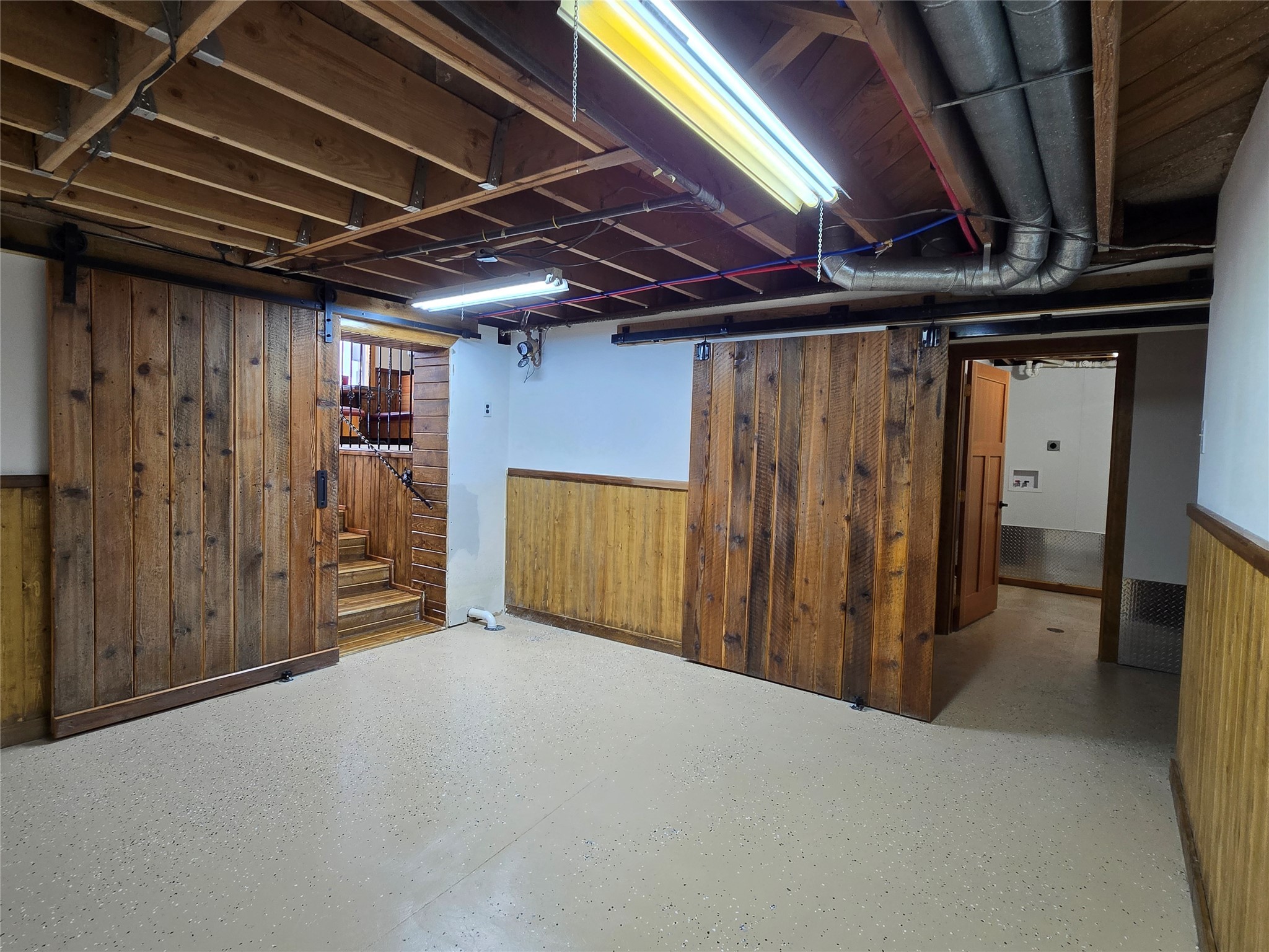 1900 Russell Street C Property Photo 23