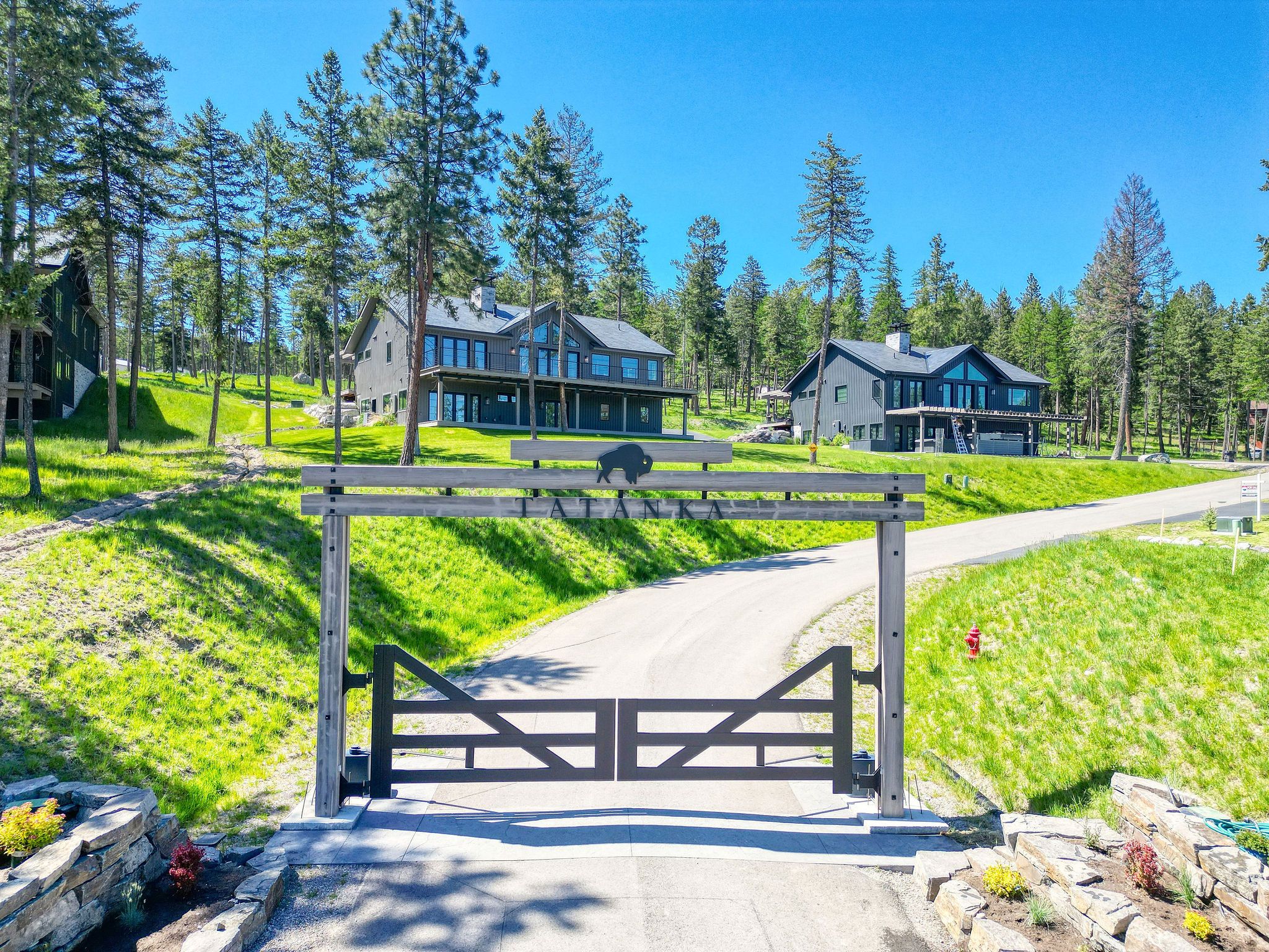 16 Blacktail Court Property Photo