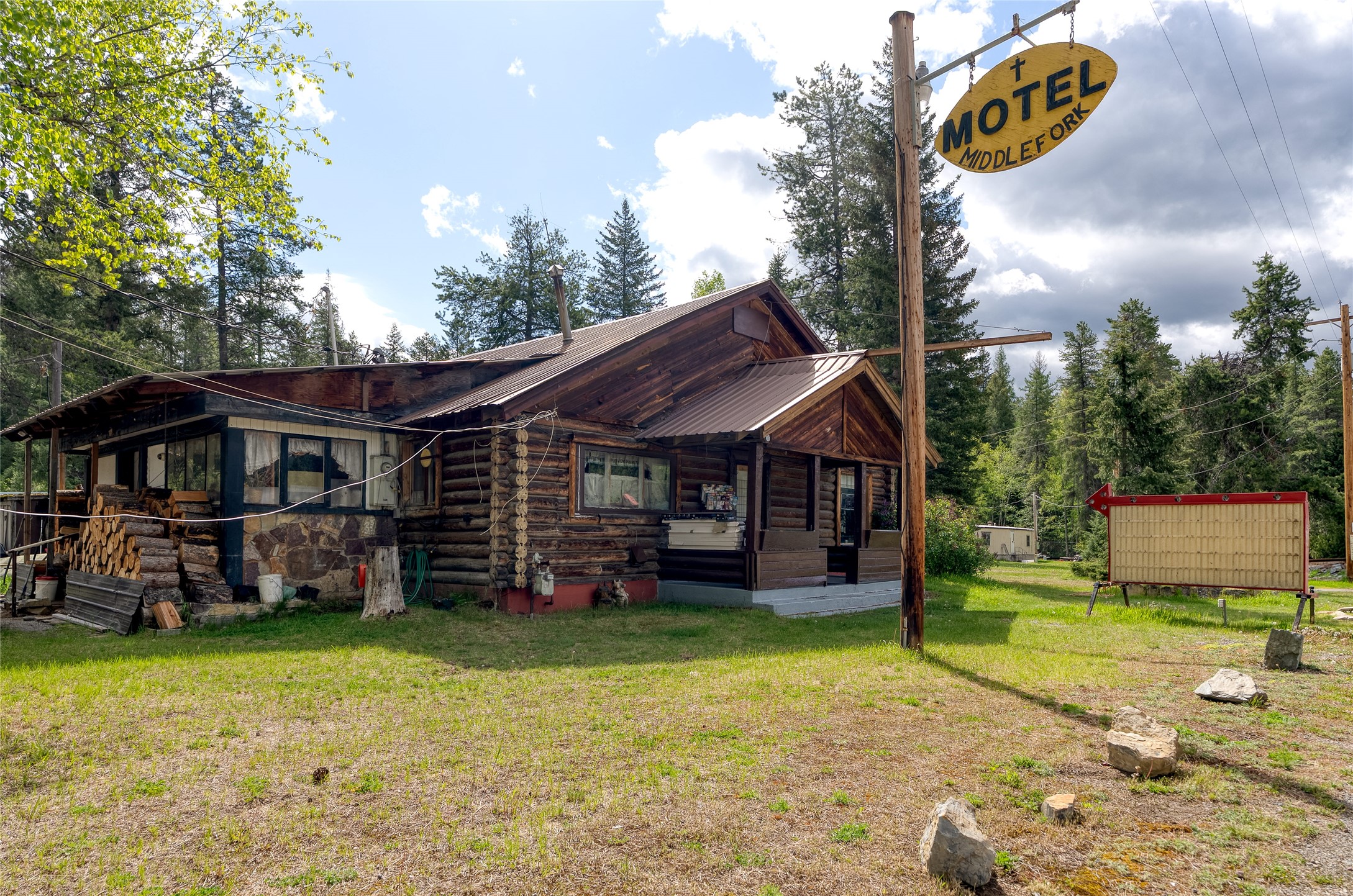 9533 Us Highway 2 E Property Photo 4