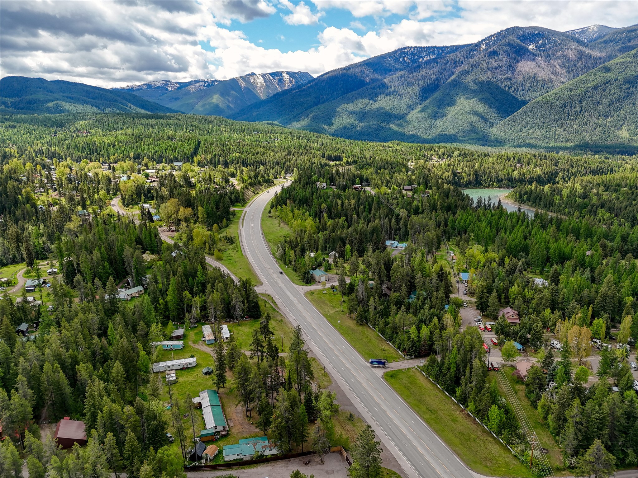 9533 Us Highway 2 E Property Photo 14