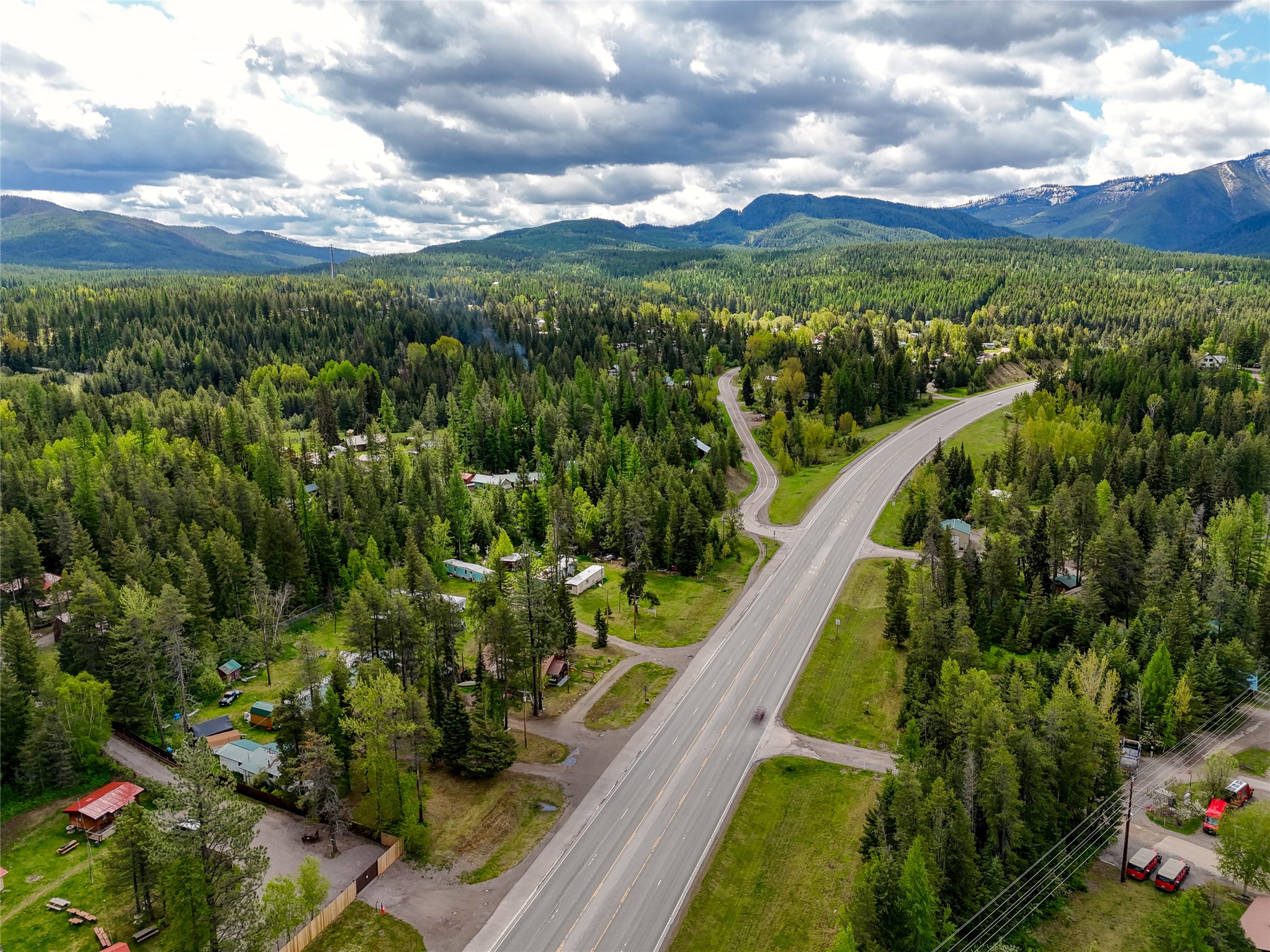 9533 Us Highway 2 E Property Photo 16