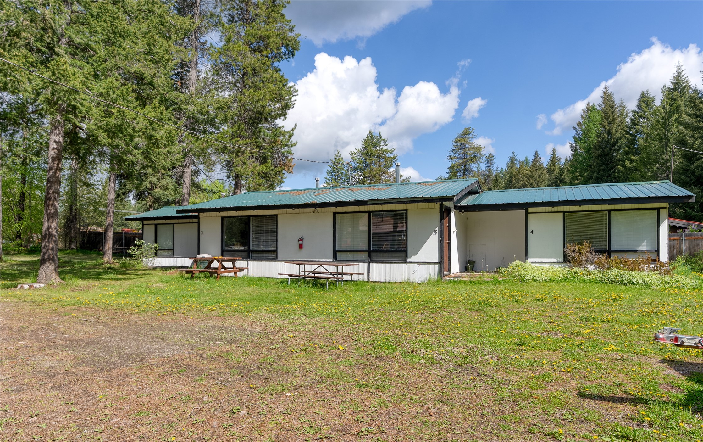 9533 Us Highway 2 E Property Photo 22