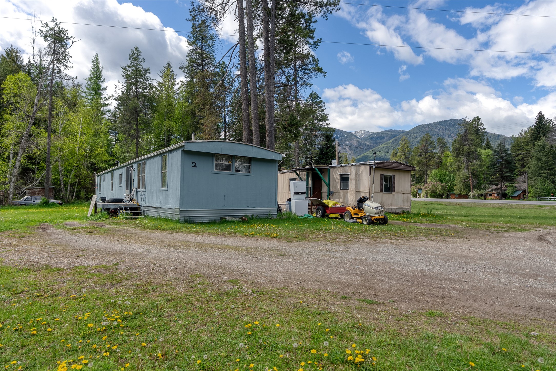 9533 Us Highway 2 E Property Photo 25