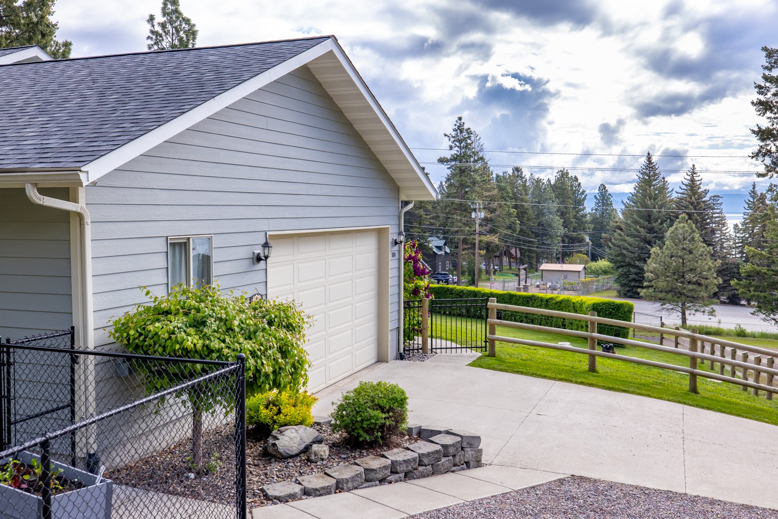100 Rimini Road Property Photo 47