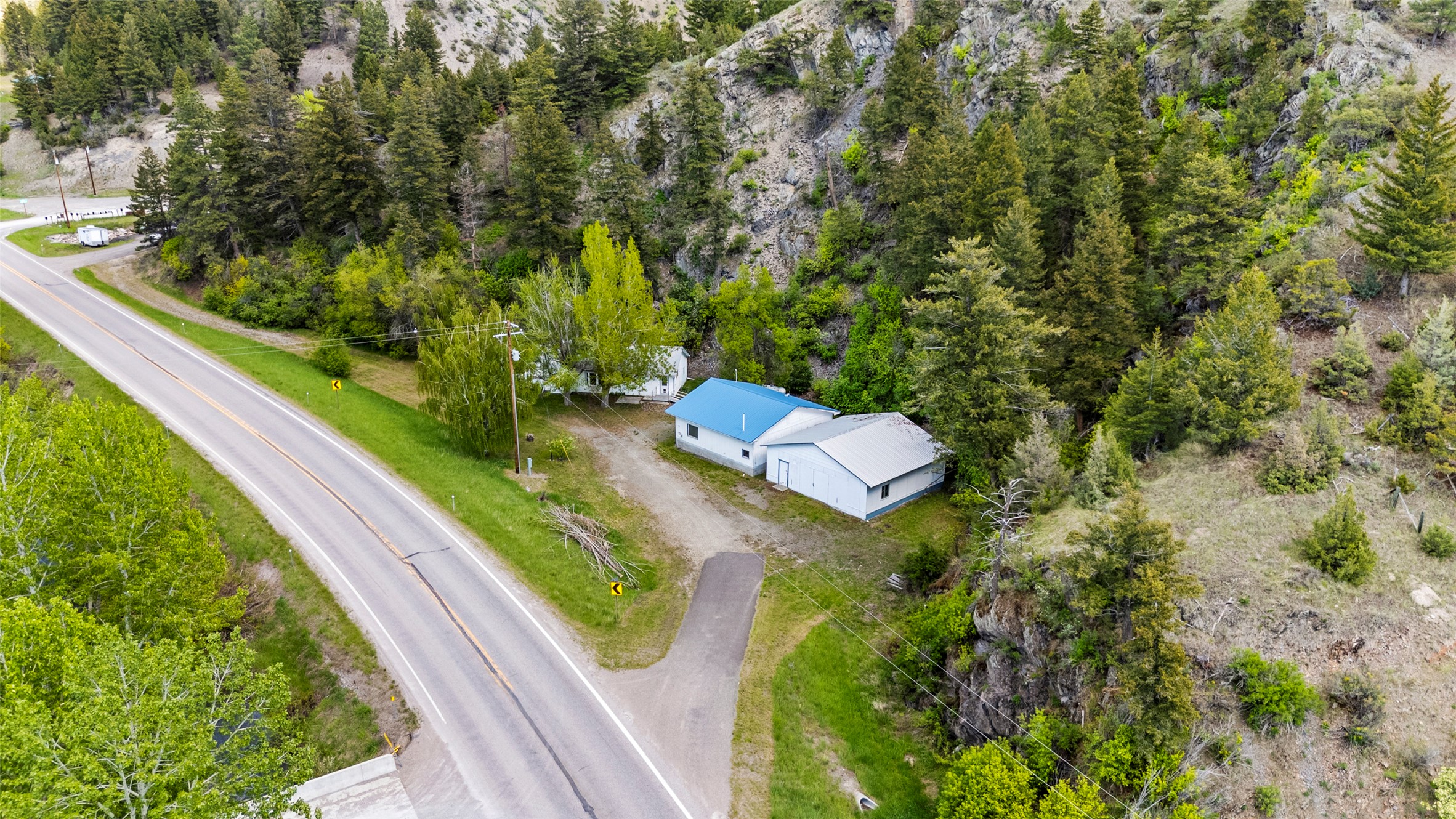 1160 Us Highway 12 E Property Photo 5