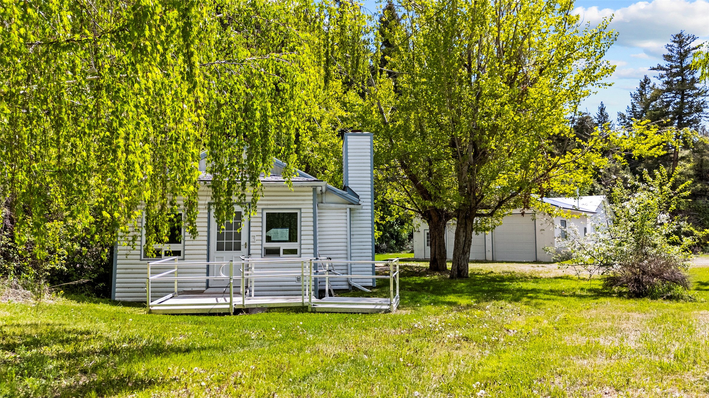 1160 Us Highway 12 E Property Photo 13