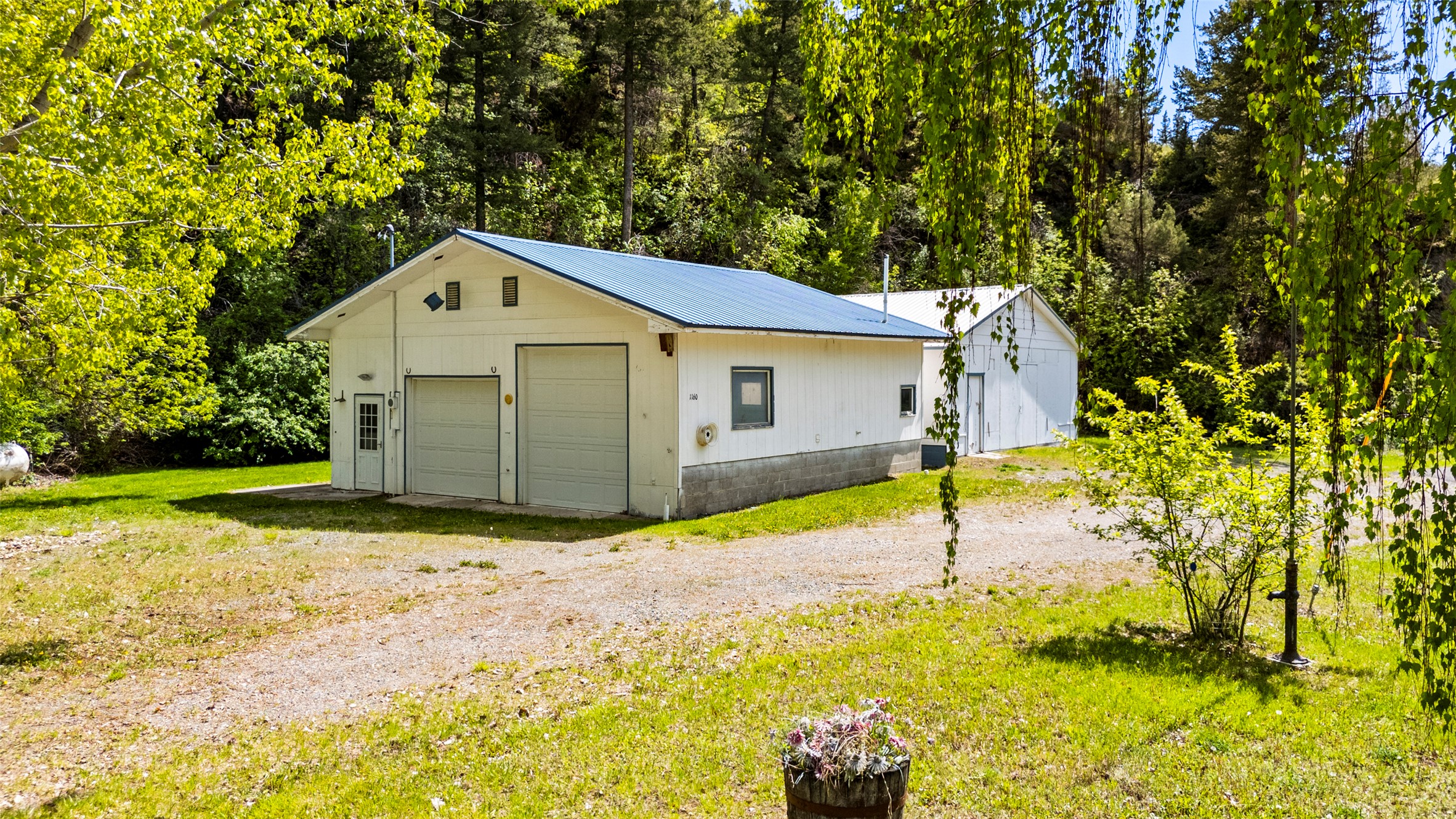 1160 Us Highway 12 E Property Photo 18