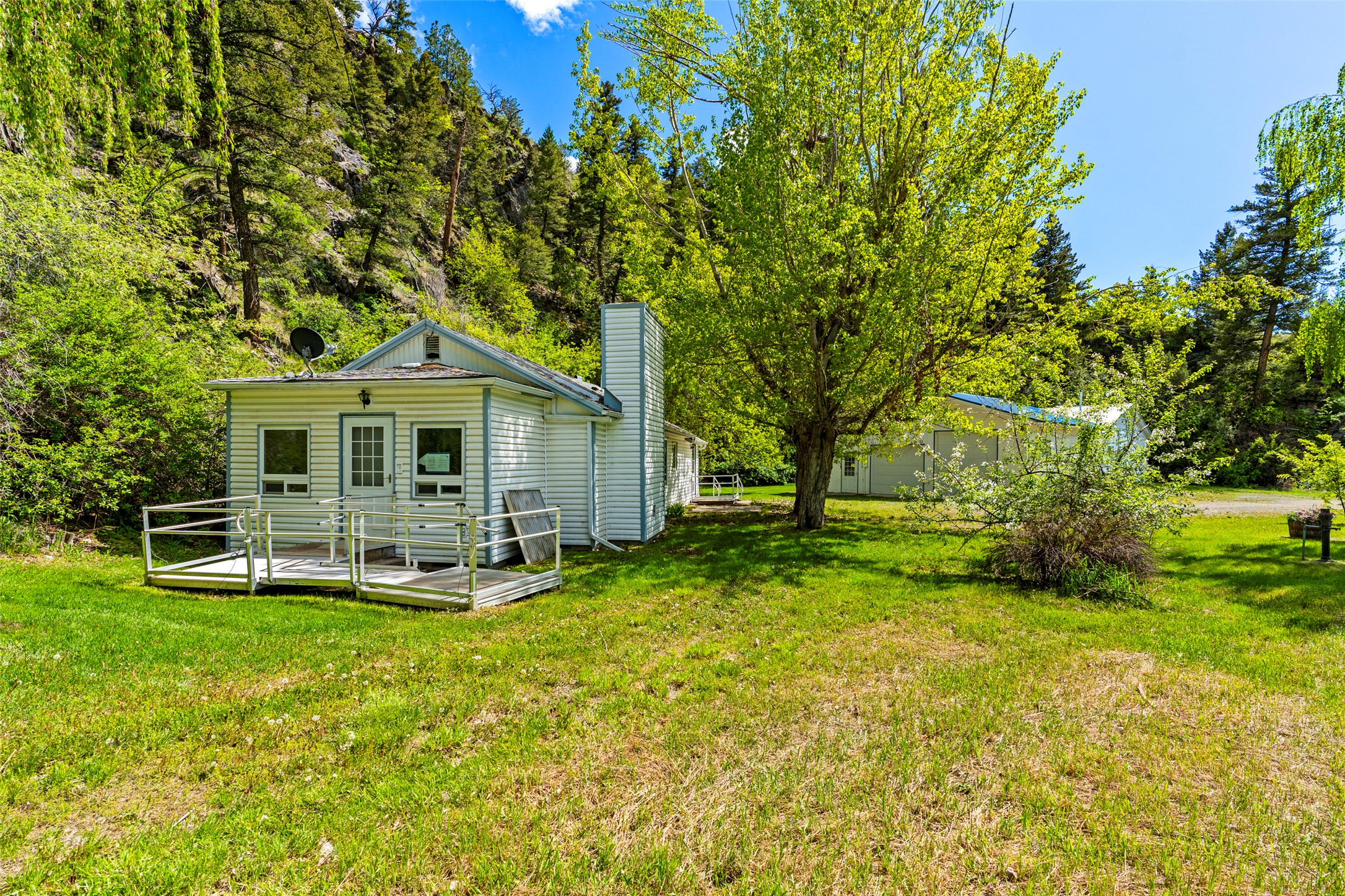 1160 Us Highway 12 E Property Photo 32
