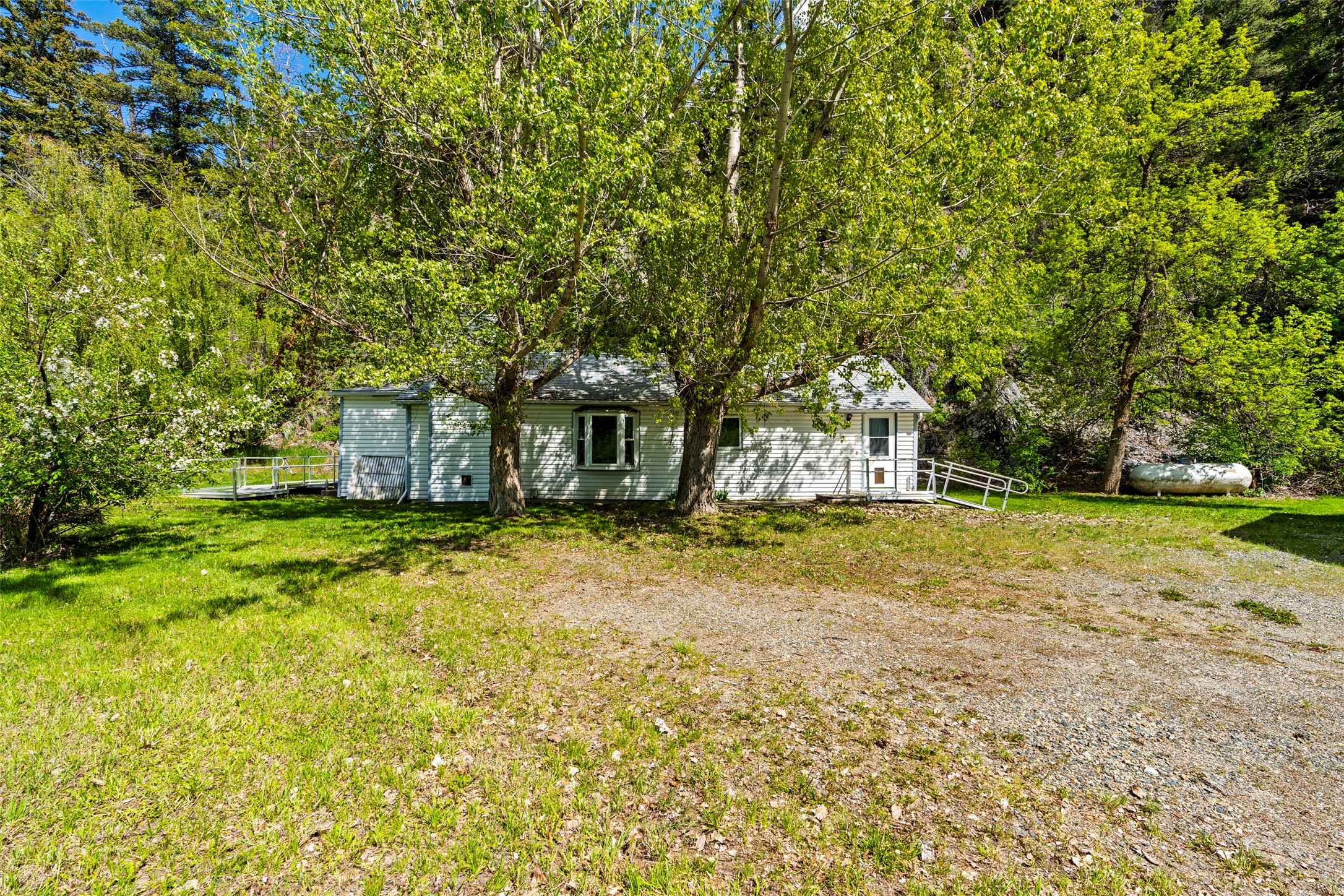 1160 Us Highway 12 E Property Photo 33