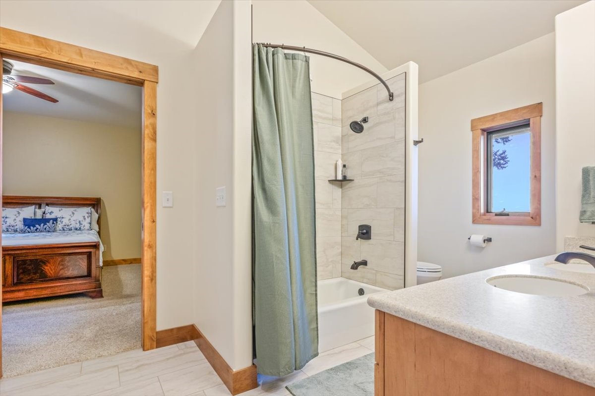 31 Bridle Bit Loop Property Photo 55