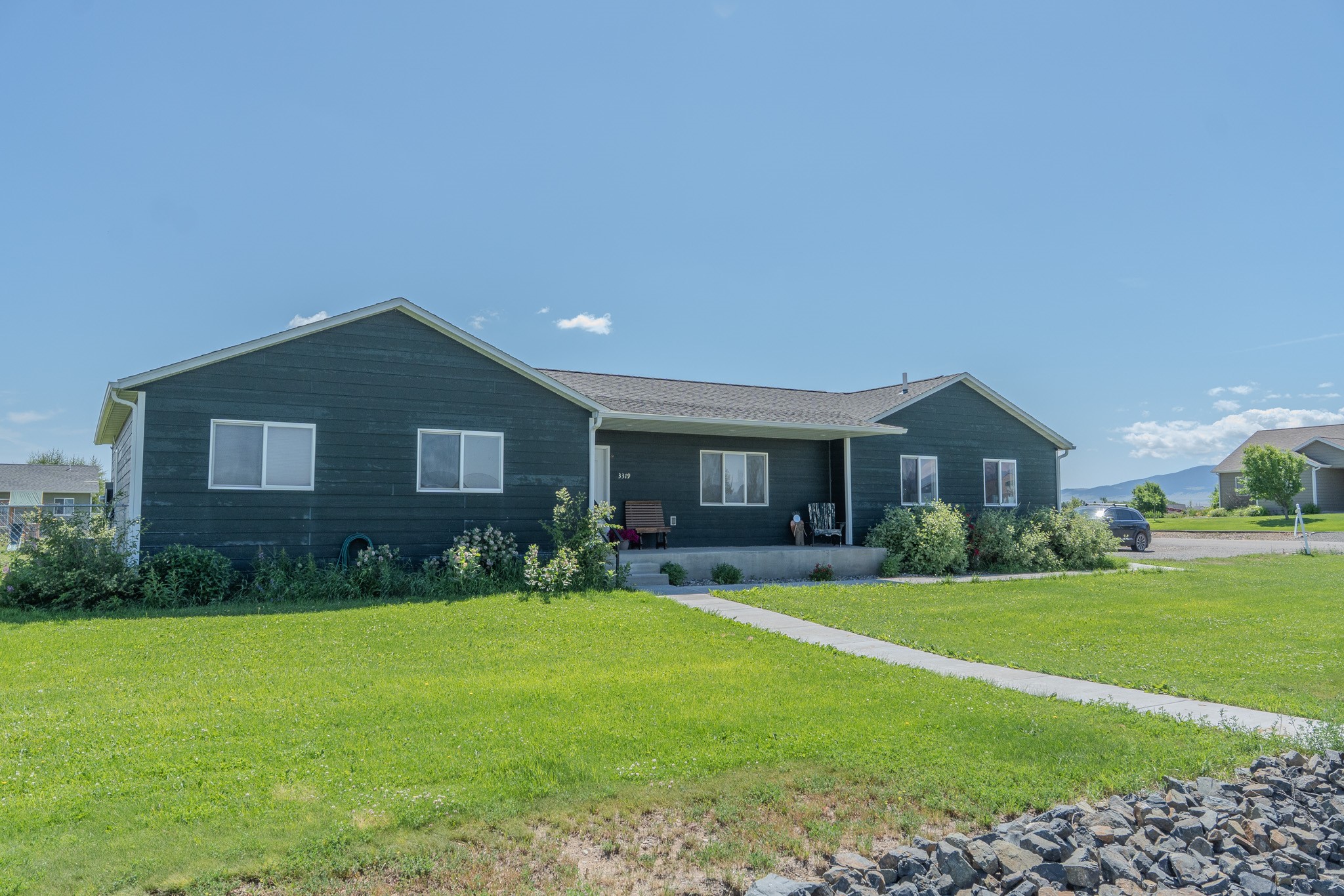 3319 Ivy Drive Property Photo 1