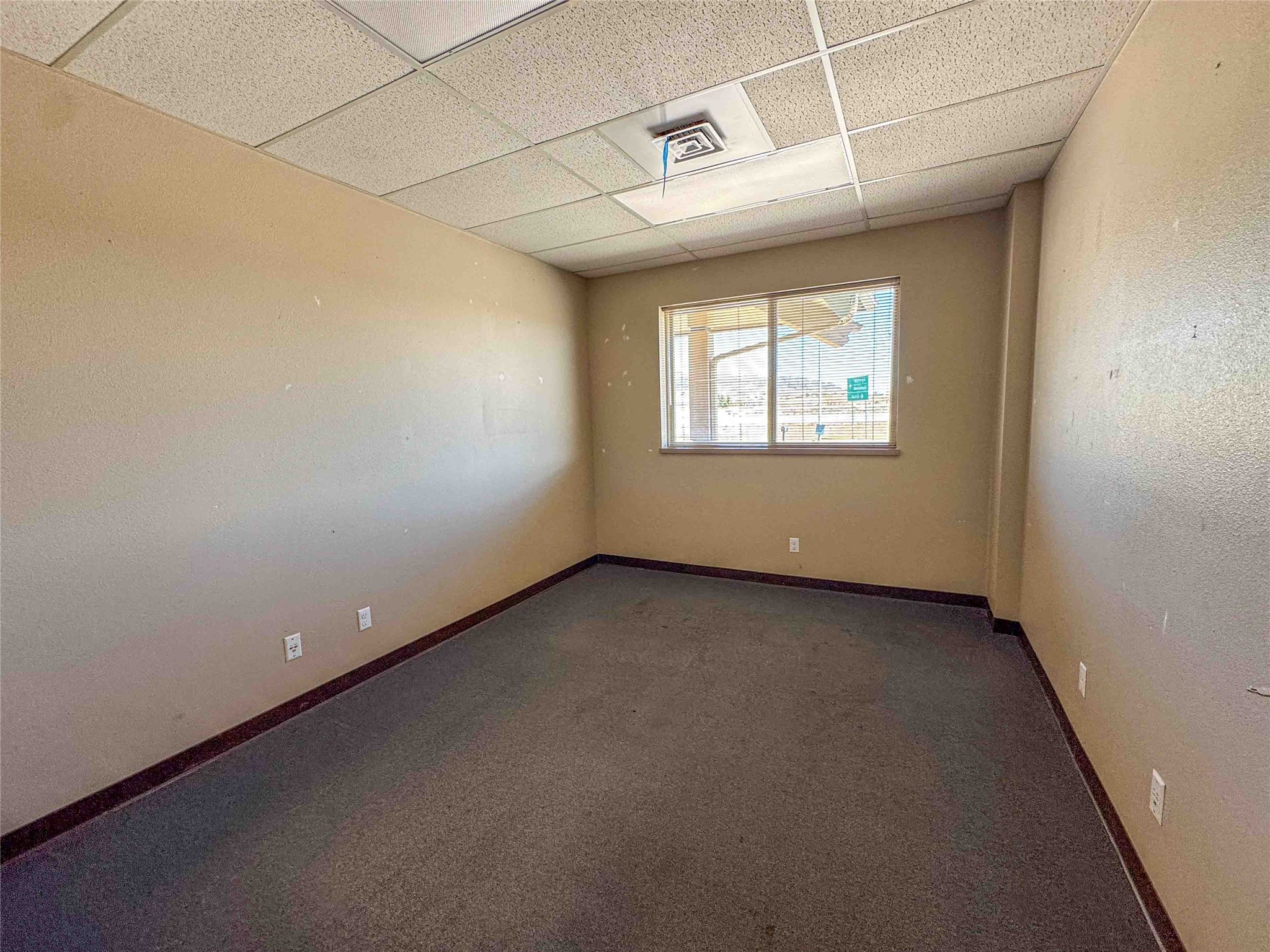 5 Whitetail Road Property Photo 13