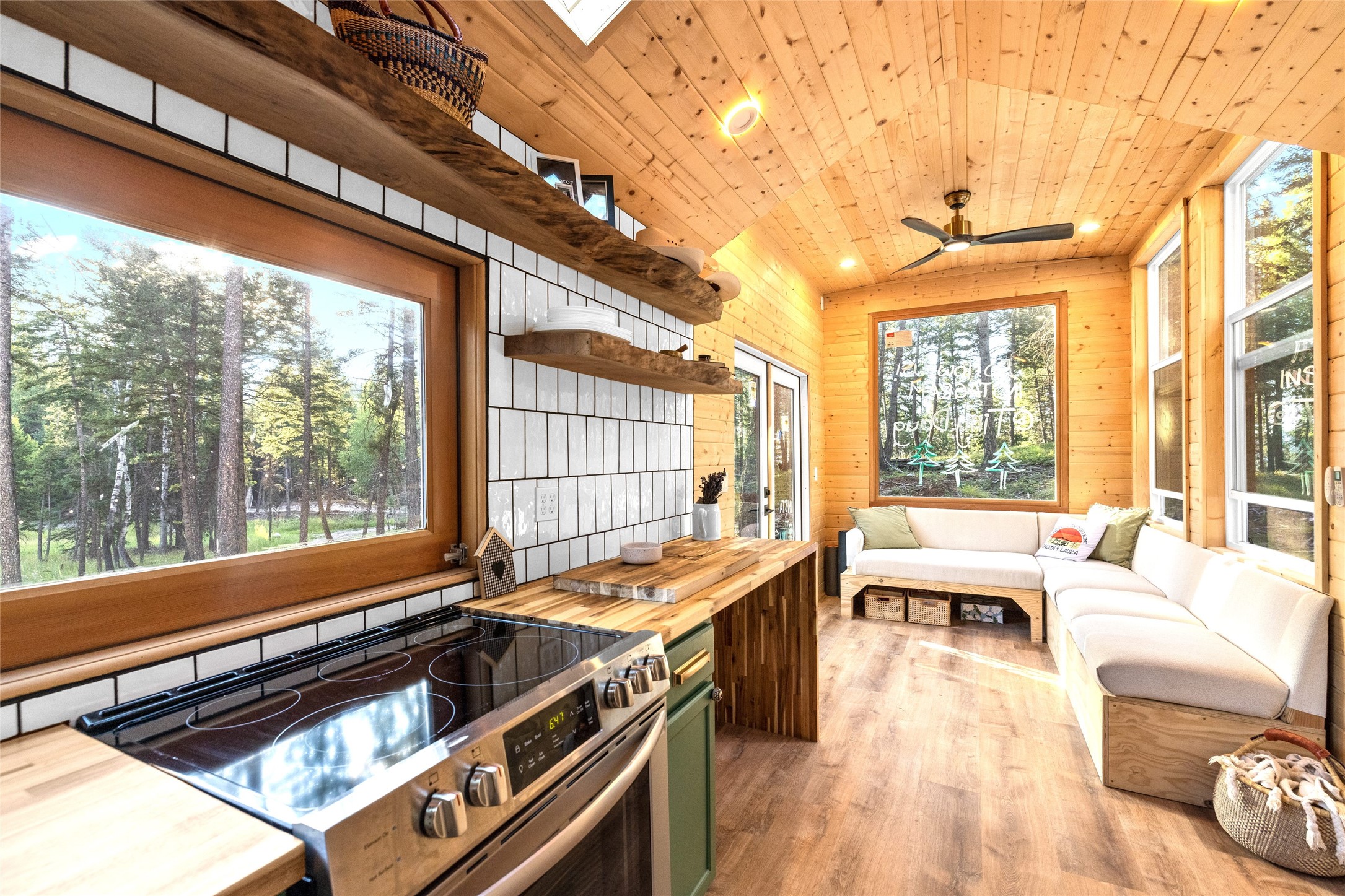 1782 Truman Creek Road Property Photo 2