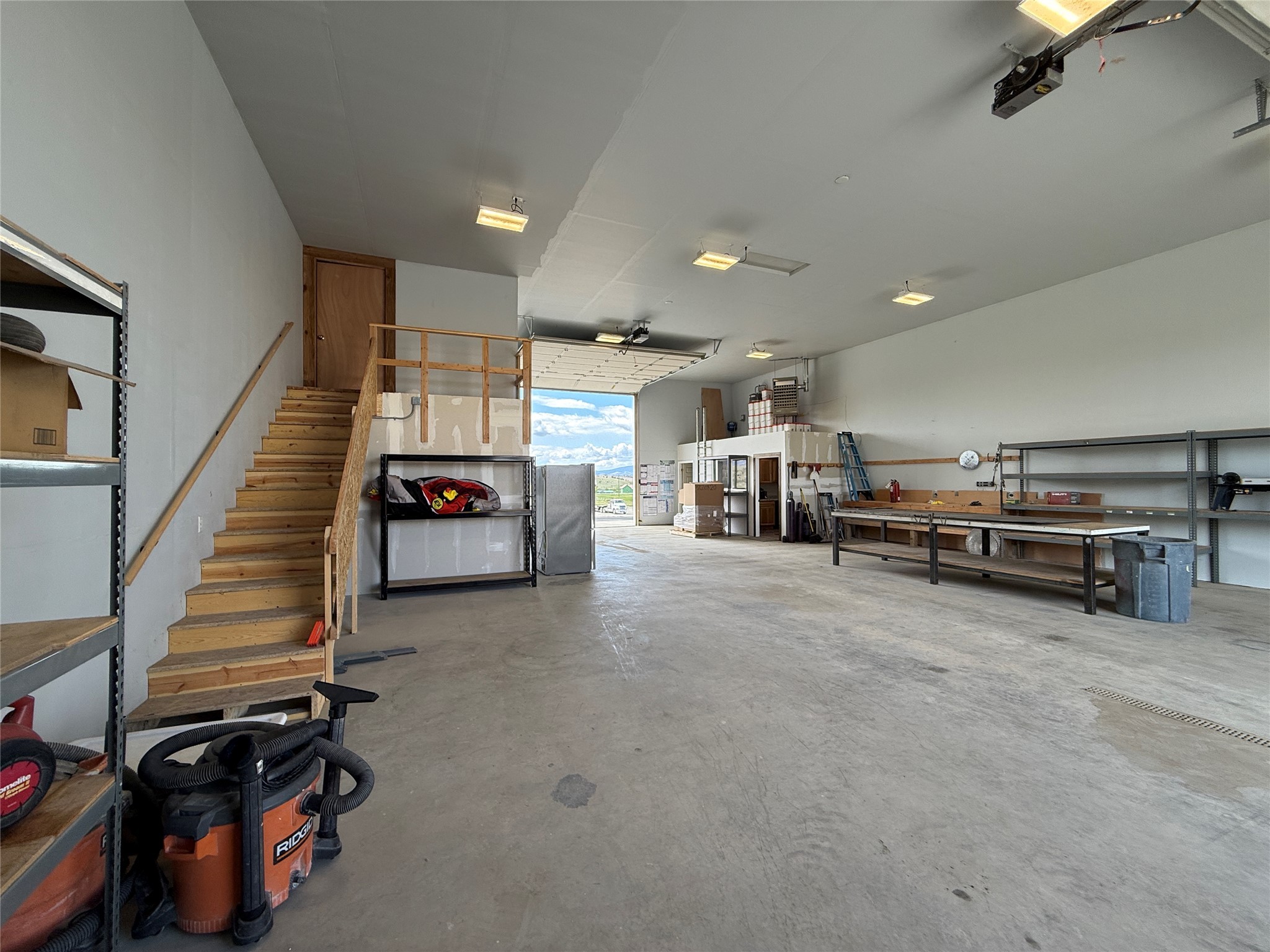 11 Industry Loop Property Photo 16