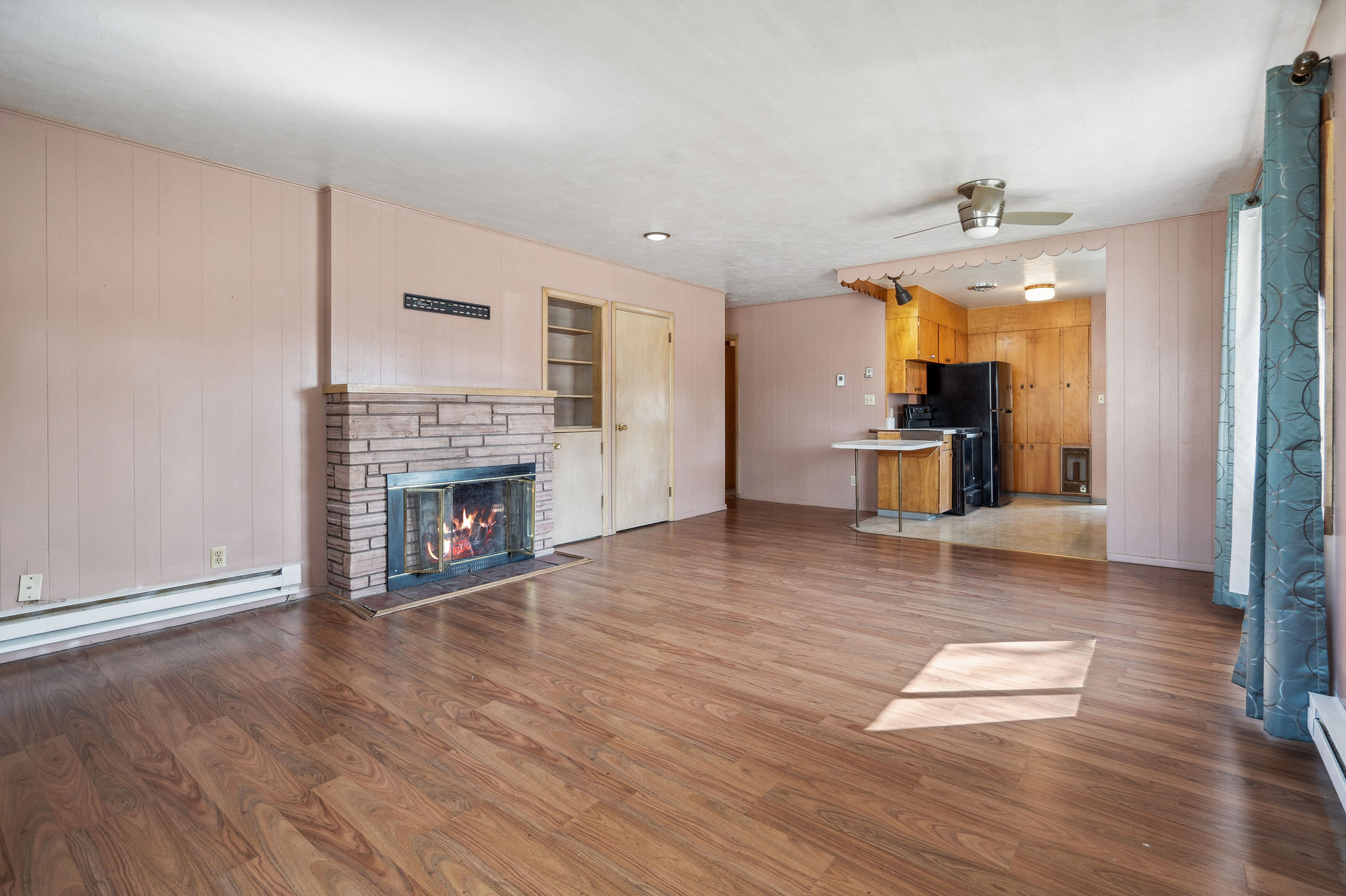 643 1st Avenue E Property Photo 12