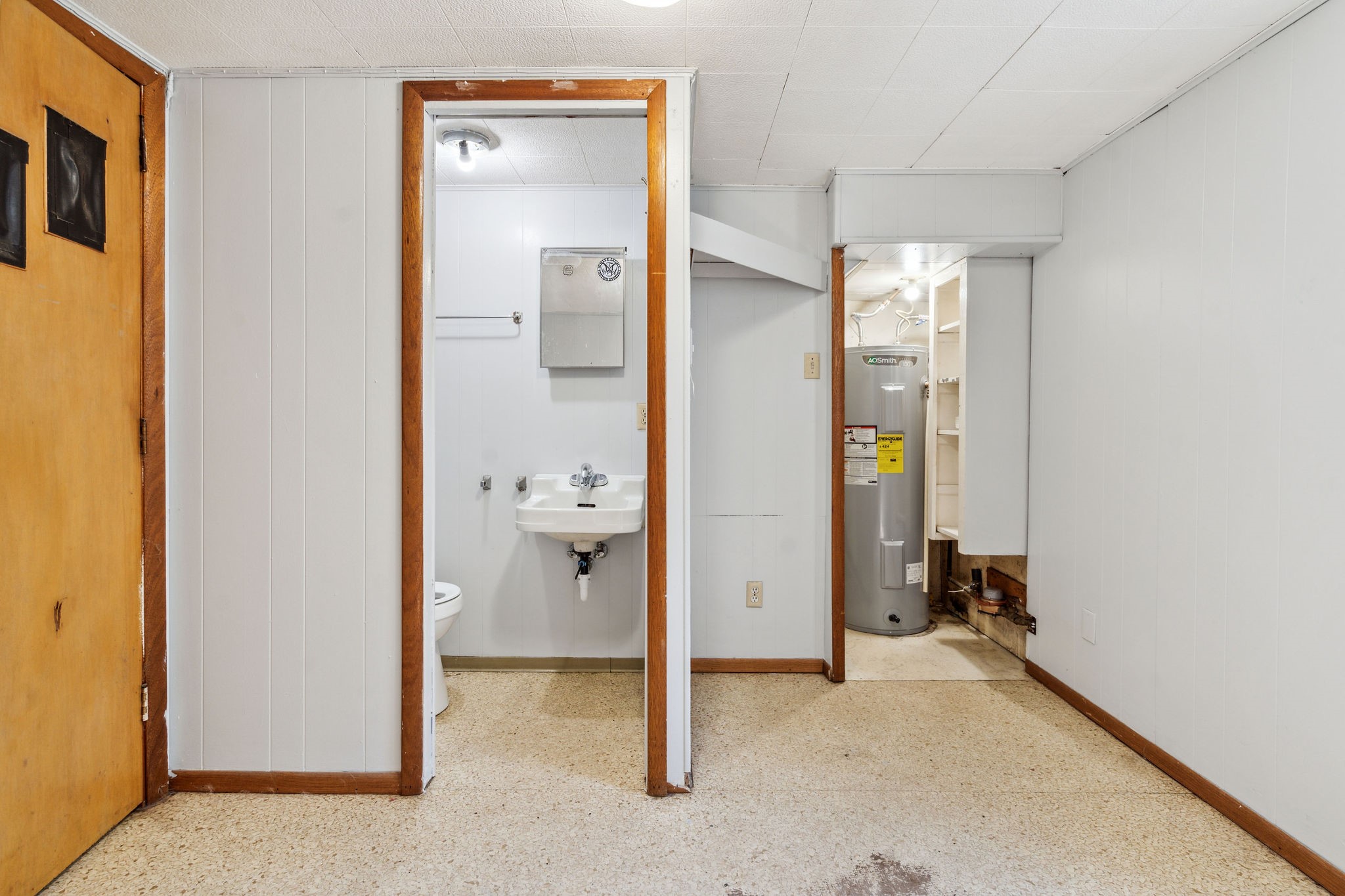 643 1st Avenue E Property Photo 25
