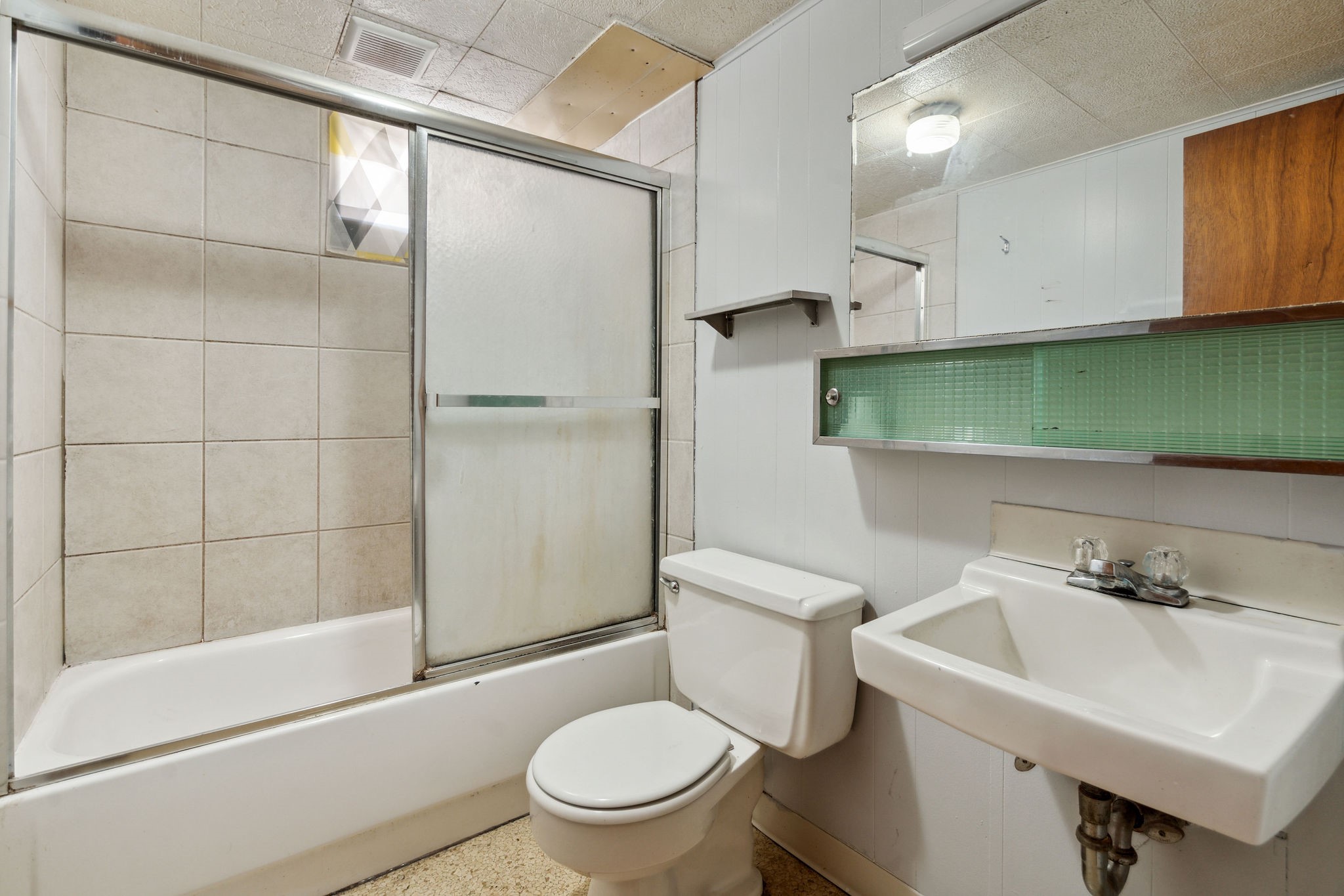 643 1st Avenue E Property Photo 29
