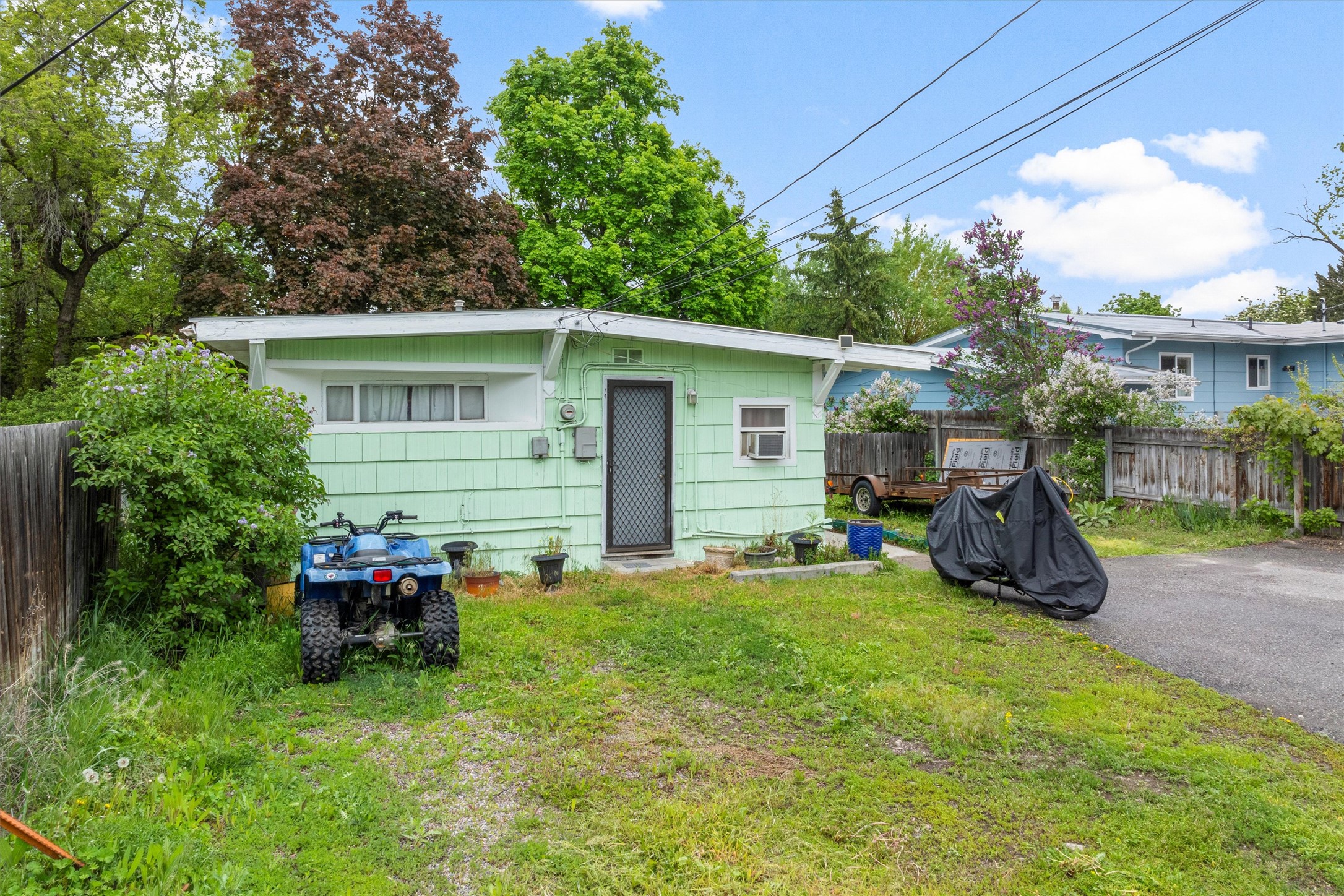 1935 S 8th Street W Property Photo 1